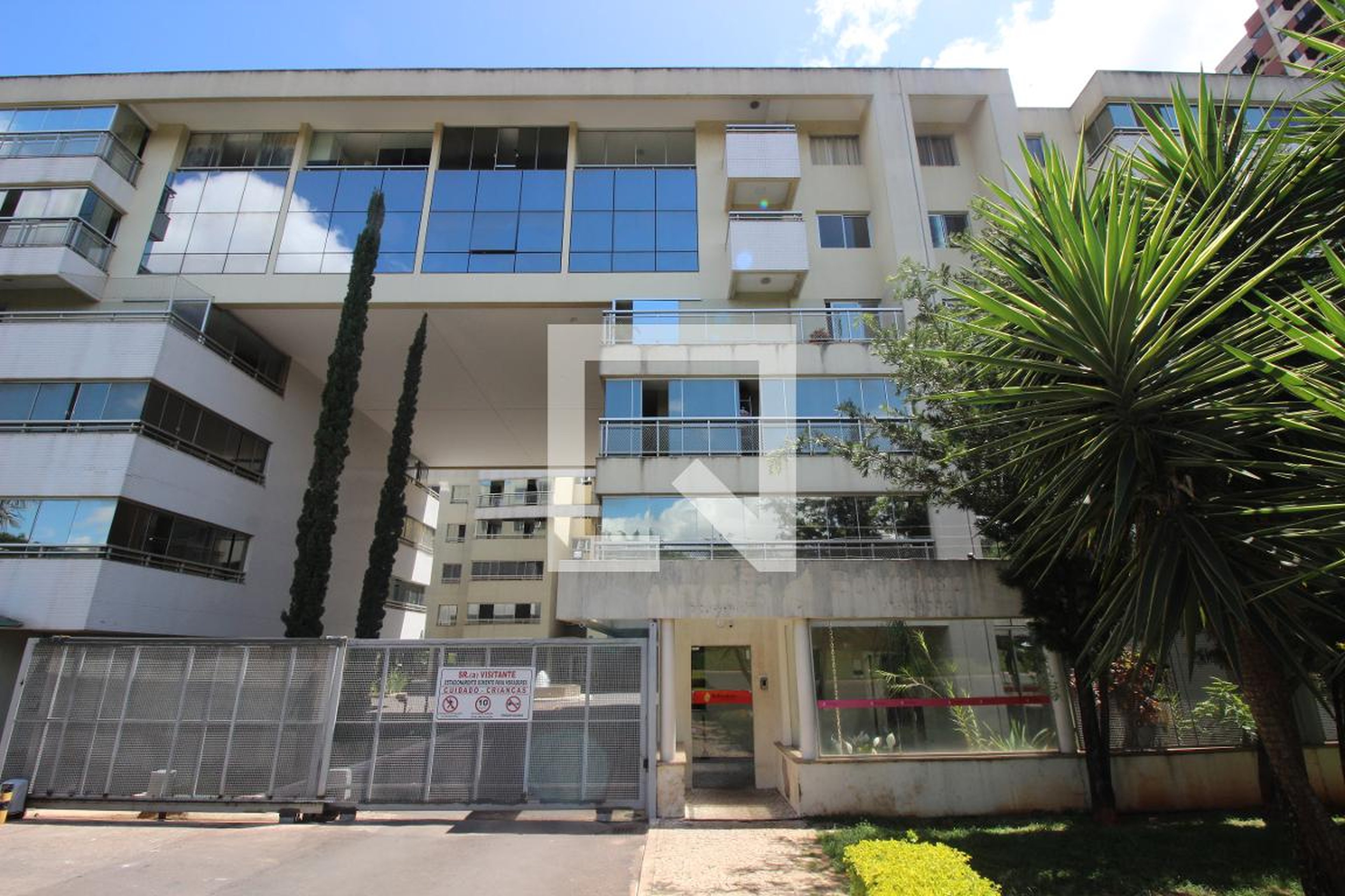 Fachada Condomínio Belvedere Antares