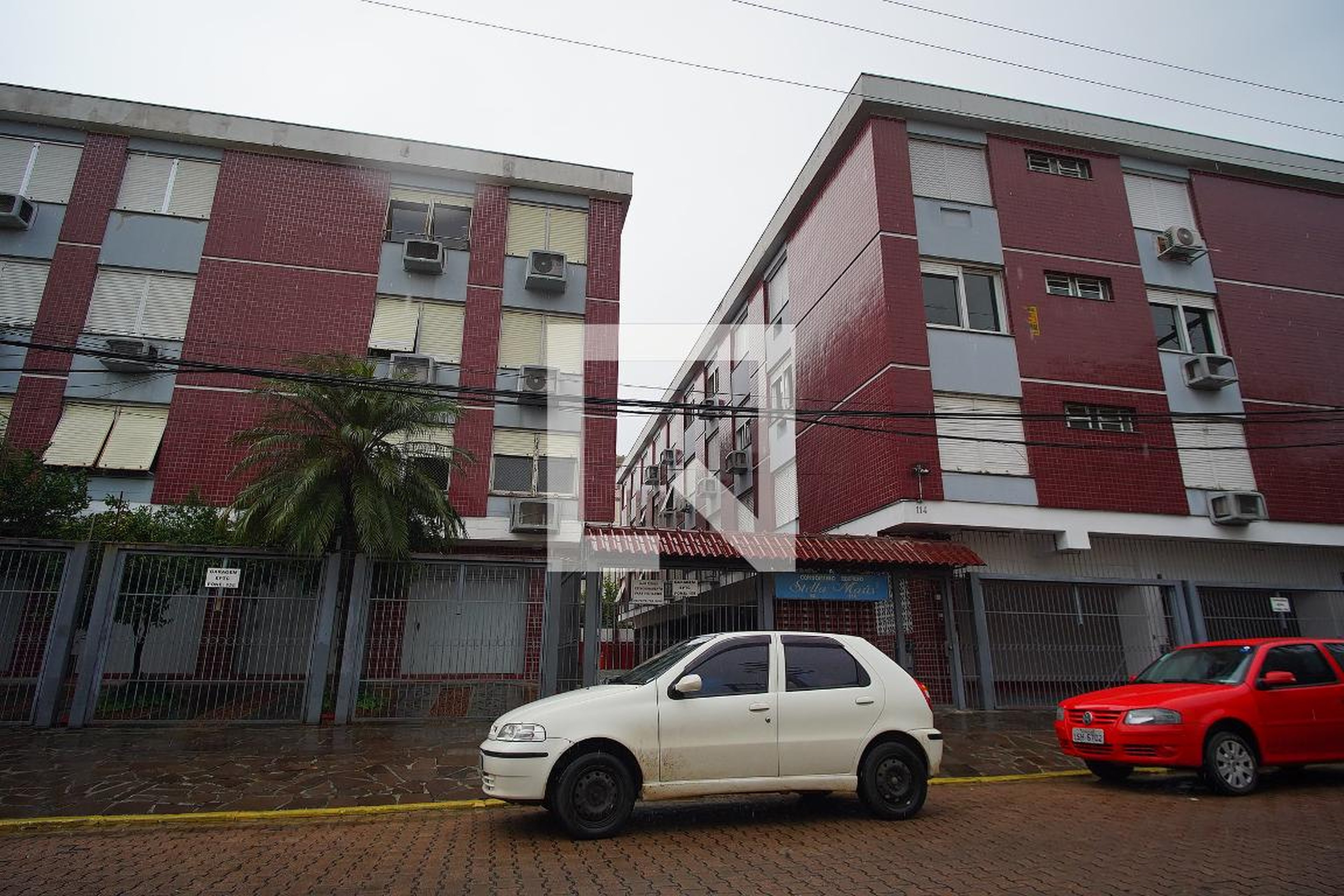 Edifício Condomínio em Rua Tupinambá, 114