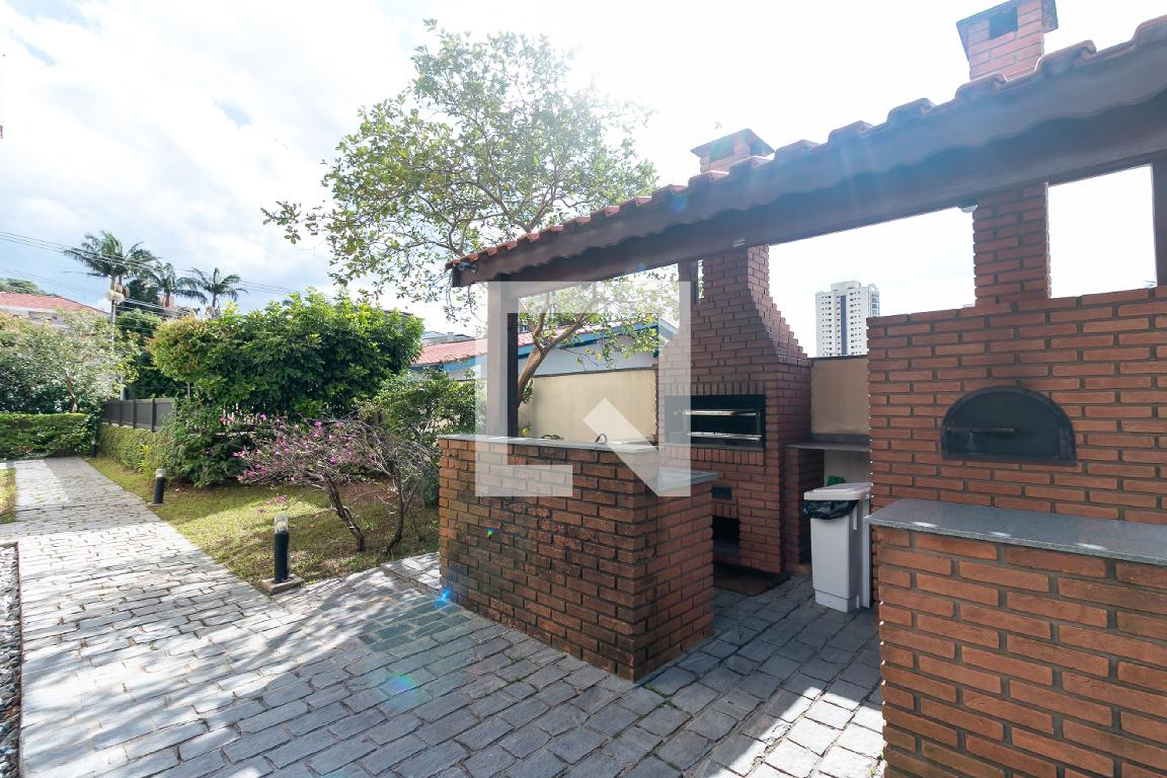 Churrasqueira - Jardim de Thebas