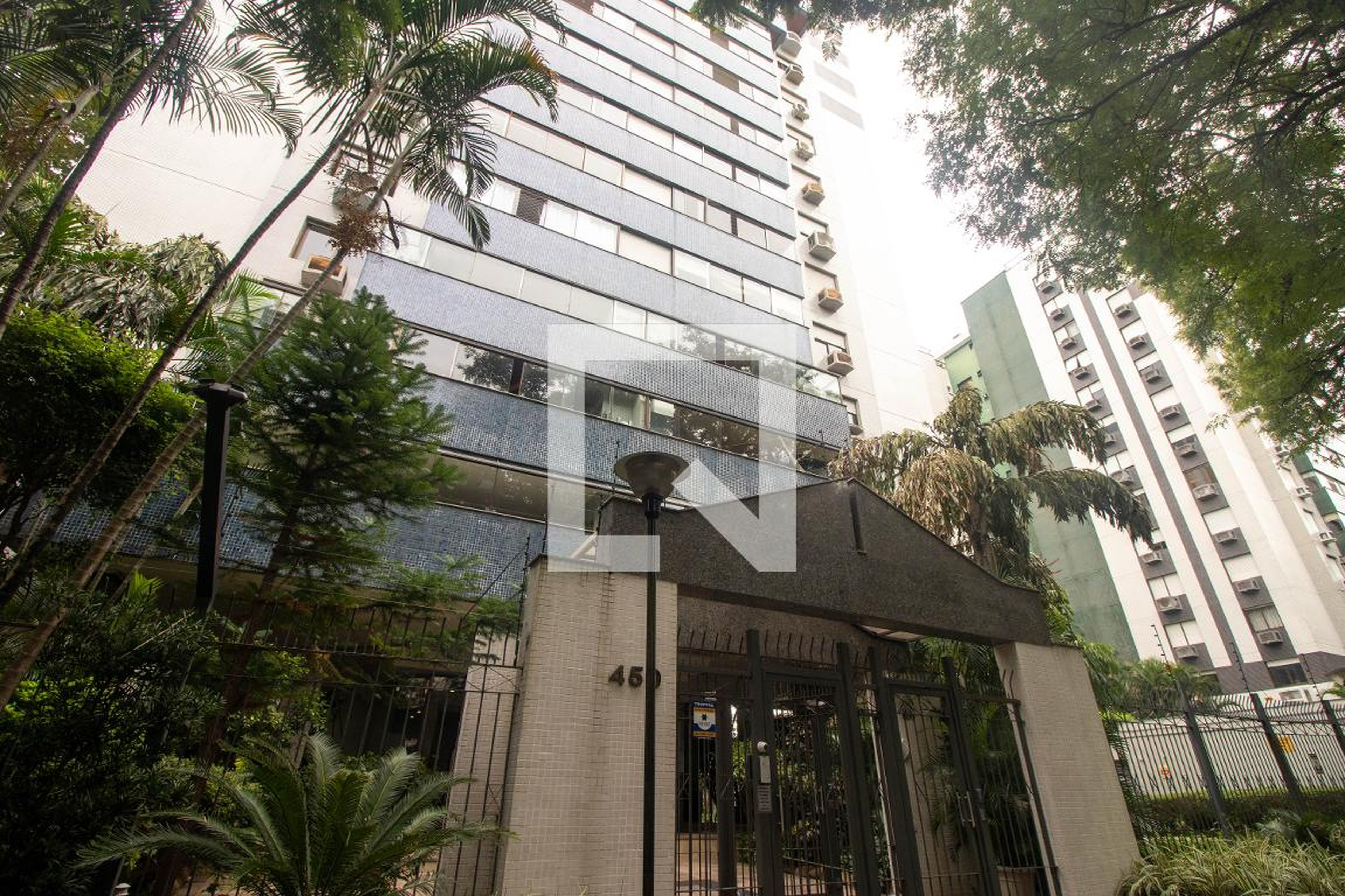 Fachada Condomínio Landmark Residence