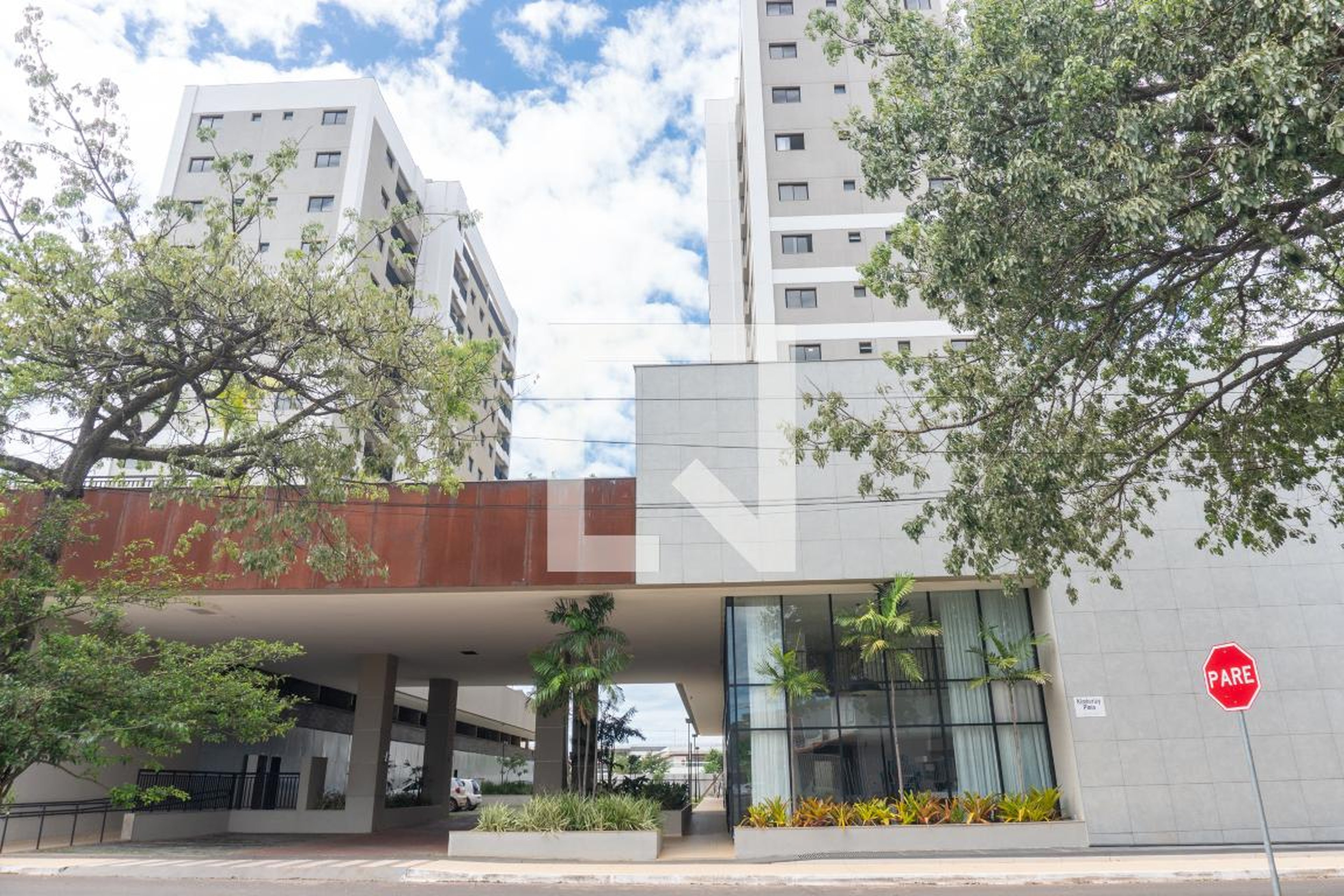 Fachada do Condomínio Condomínio em Setor C Sul Qsc 5 Qsc Ae, 1