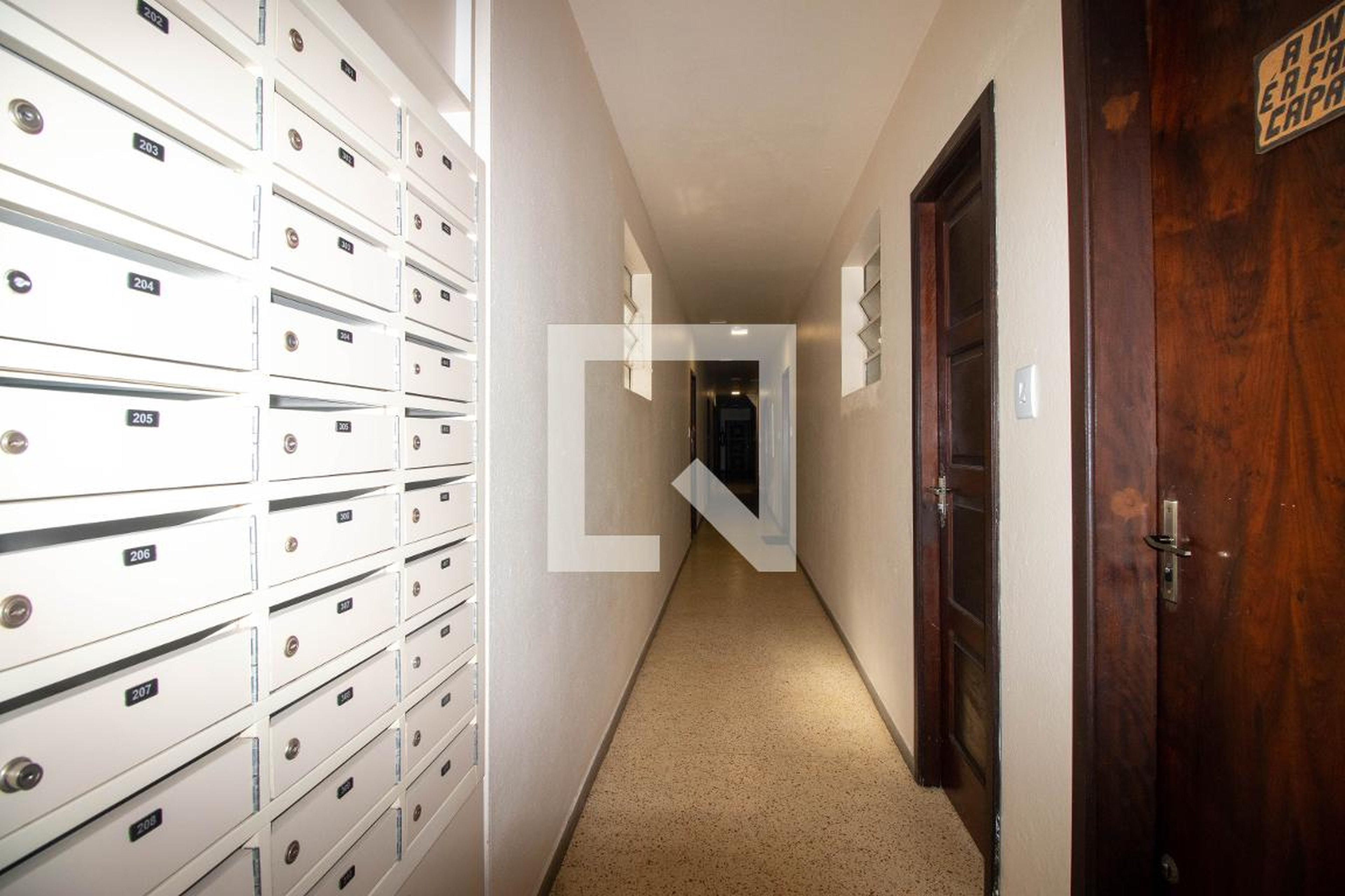 Entrada - Edif?Cio Maira