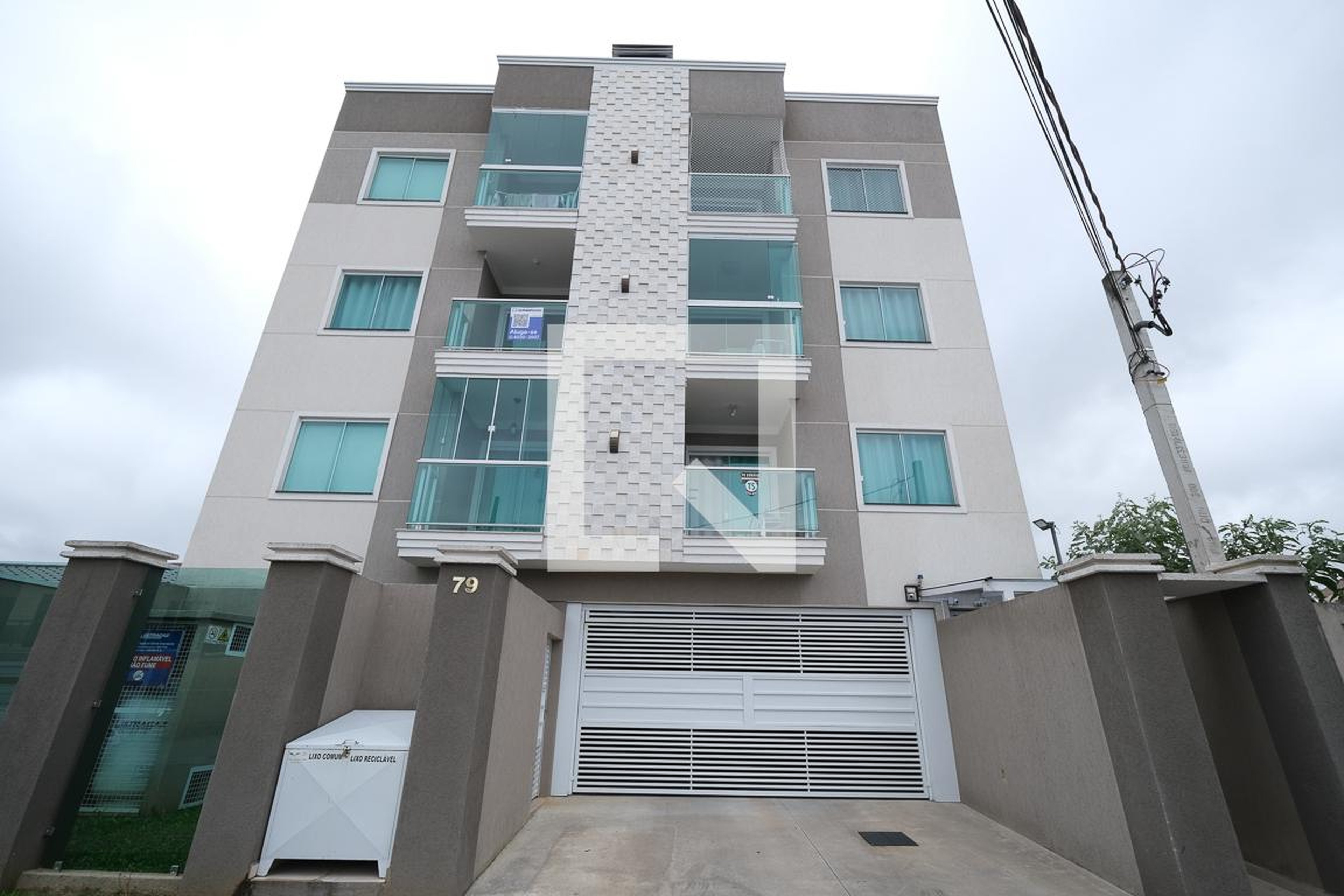 Fachada do Prédio Condomínio Village Xvii