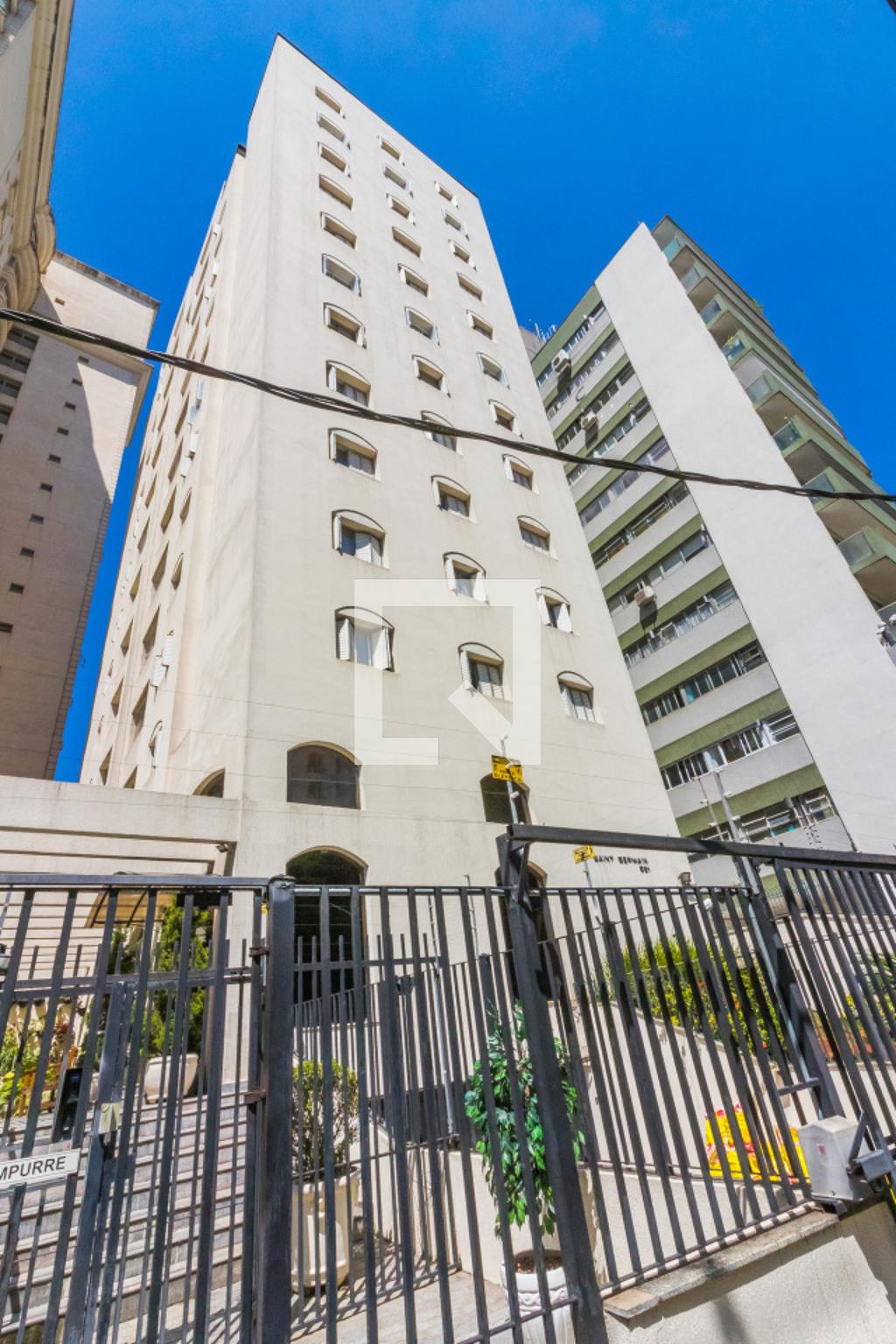 Fachada Condomínio Saint Germain