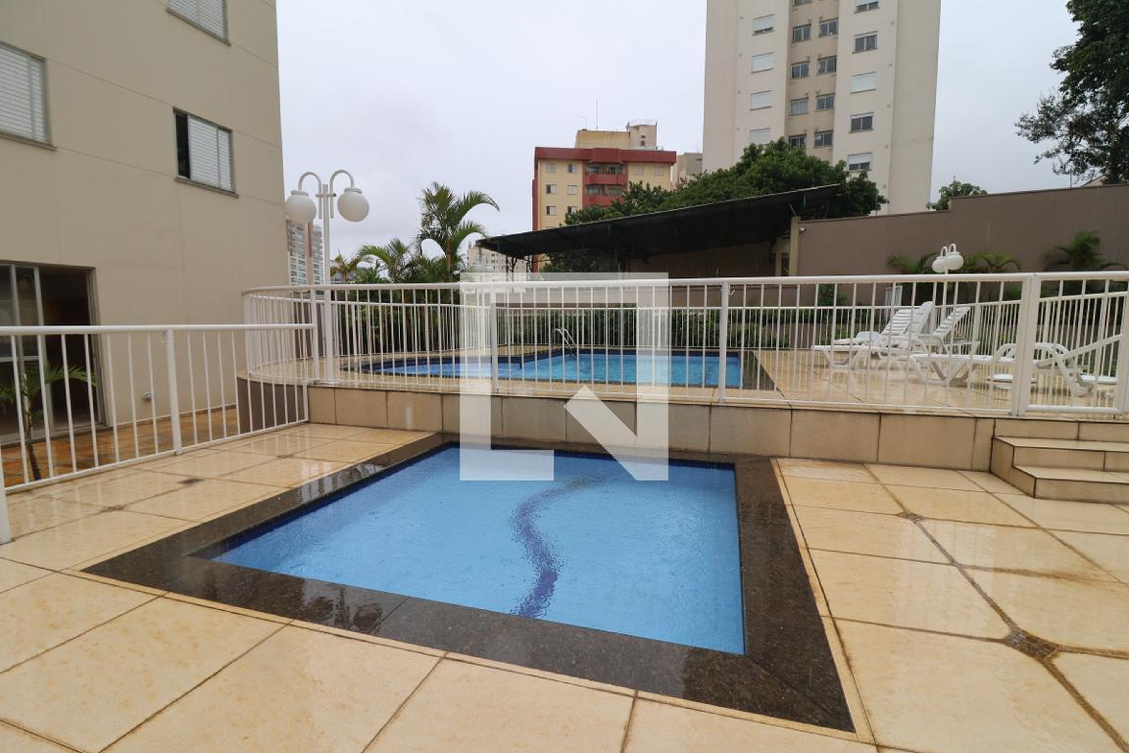 Piscina - Edifício Summer Nights