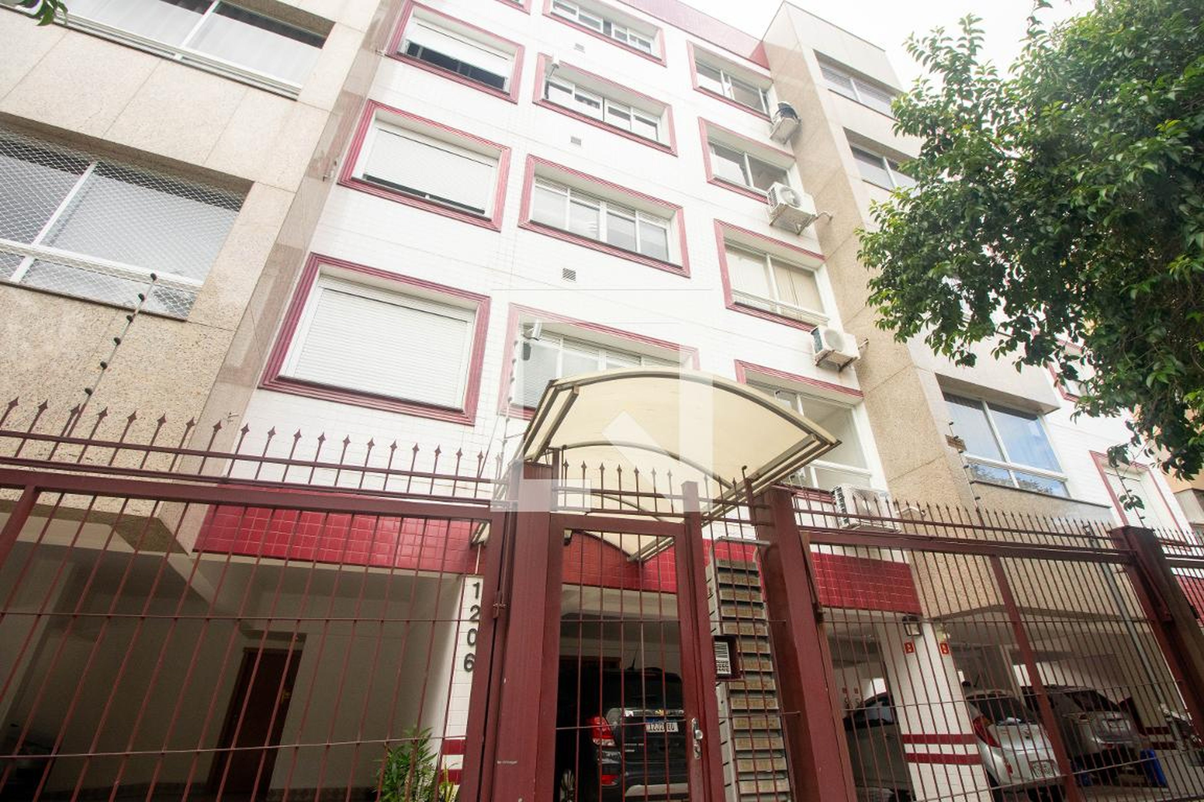 Fachada Condomínio em Avenida Benno Mentz, 1209