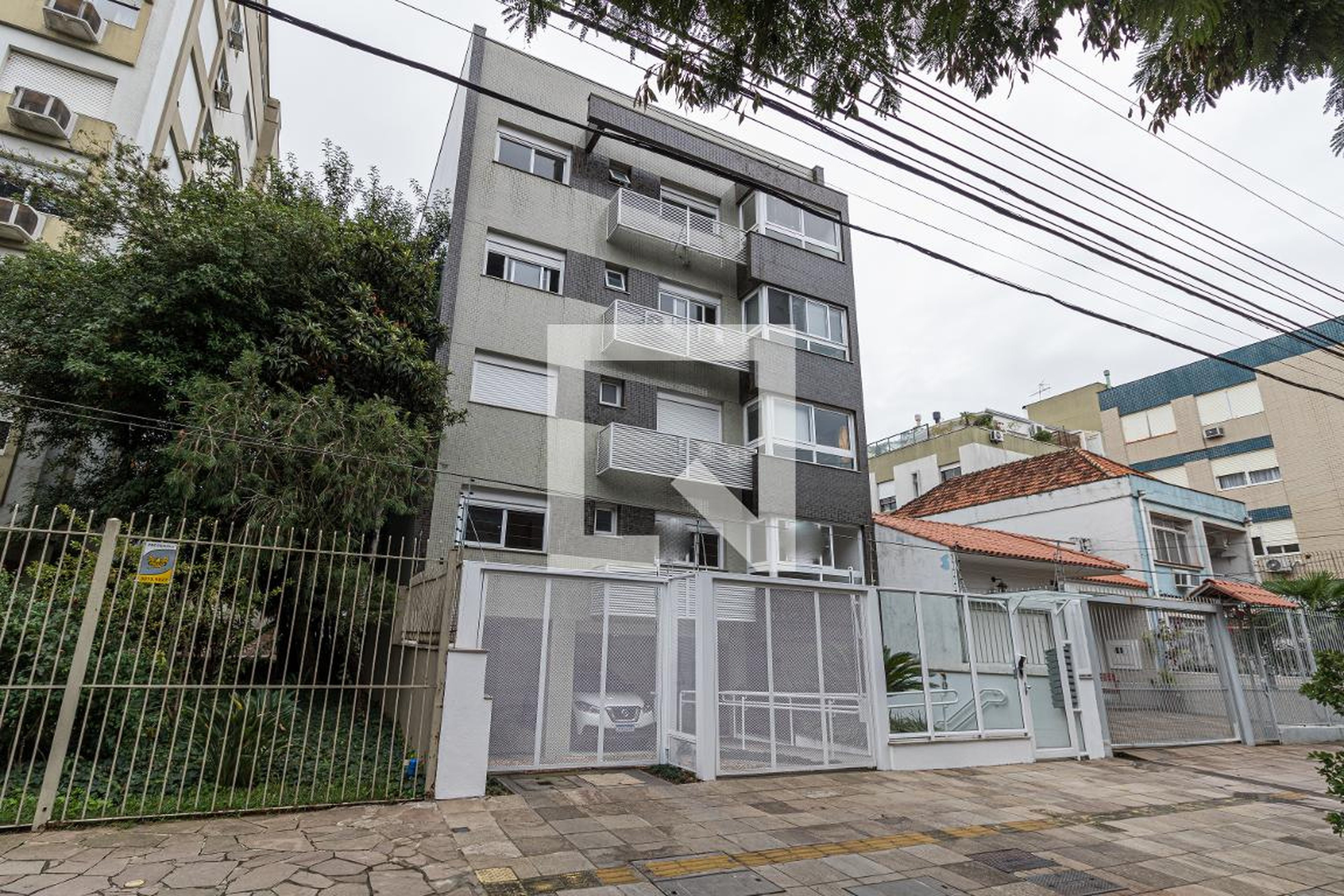 Fachada do Prédio Condomínio em Avenida Bagé, 272