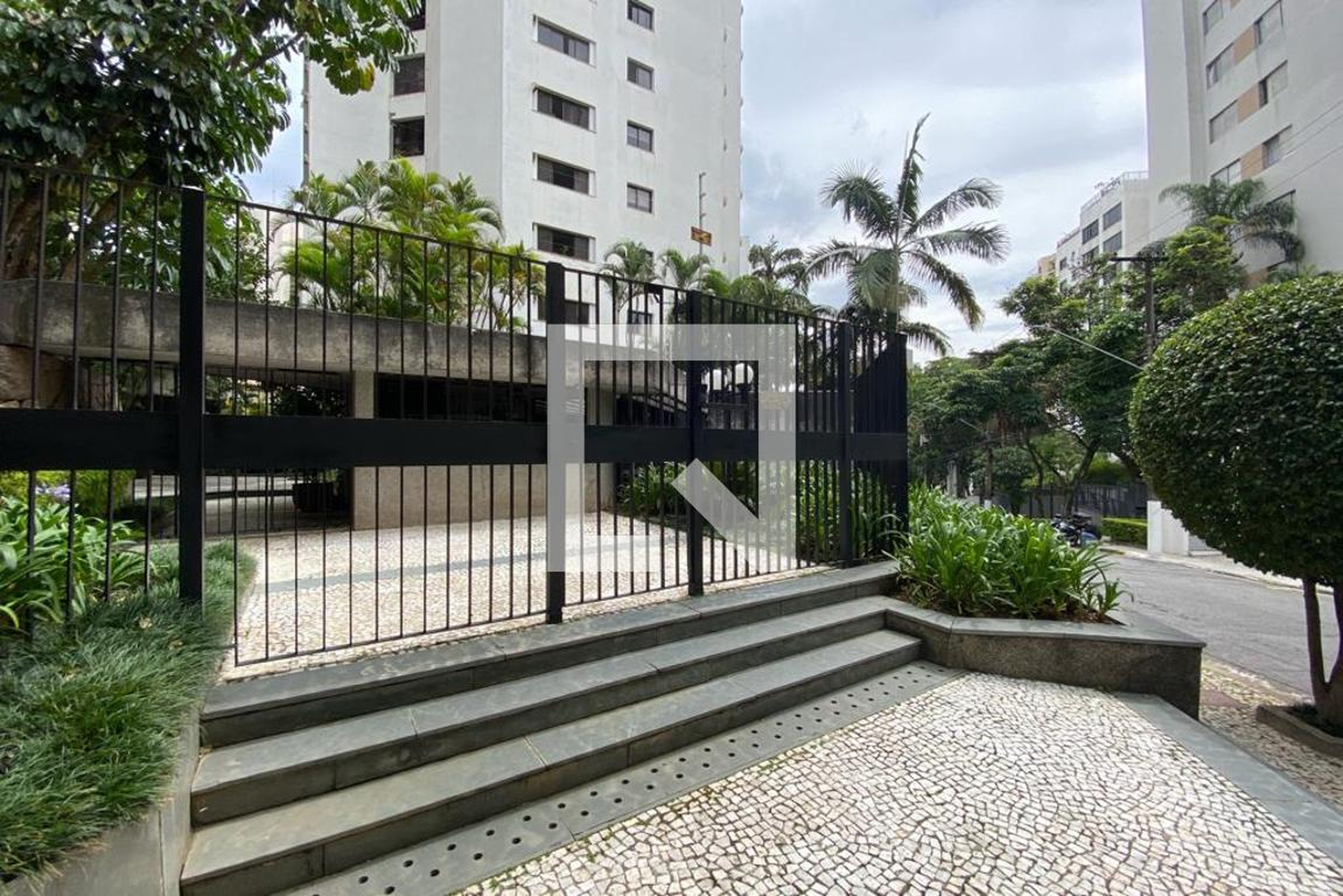 Entrada - Edifício Sampal