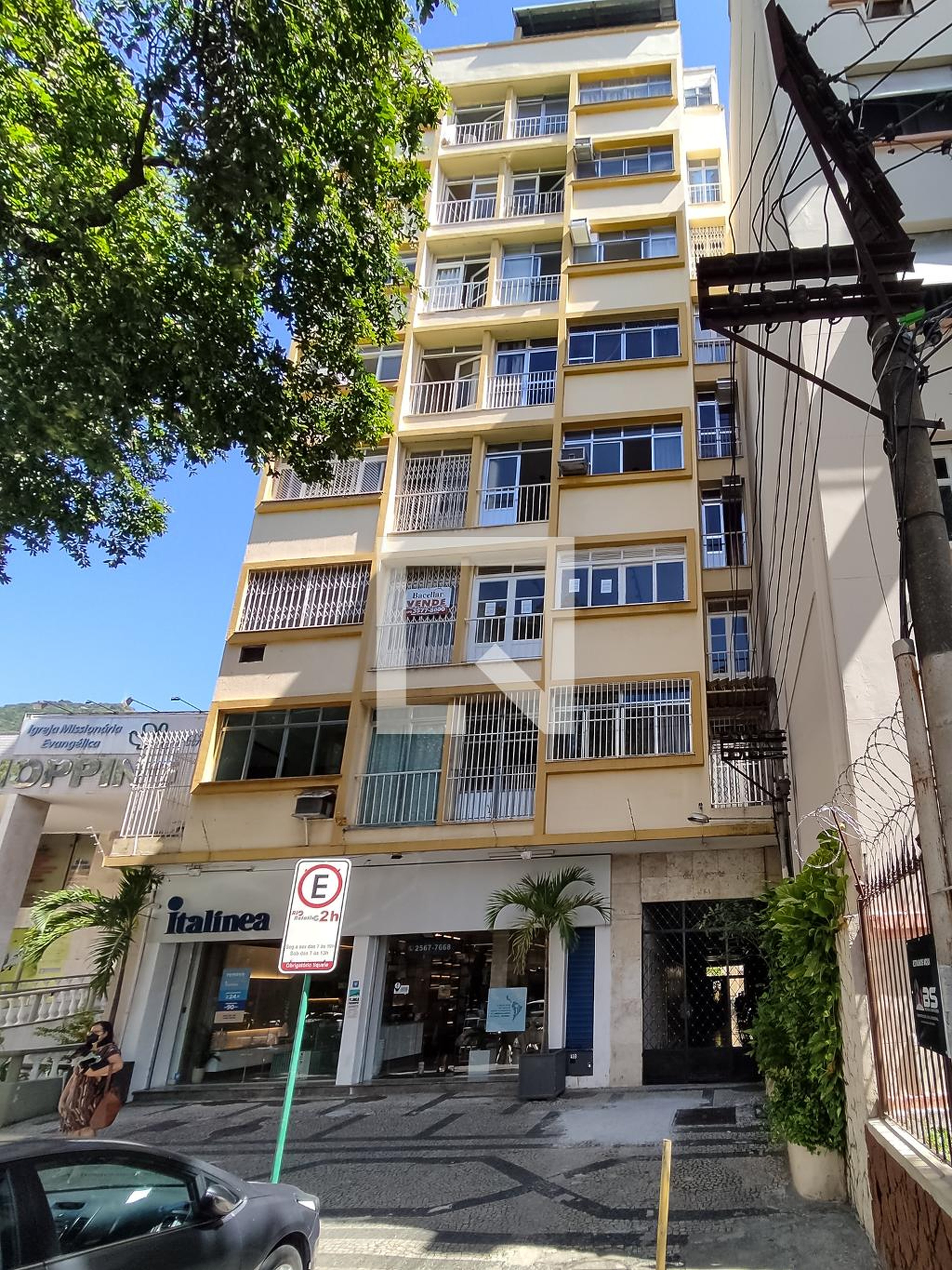 Edifício Condomínio em Rua Conde de Bonfim, 233