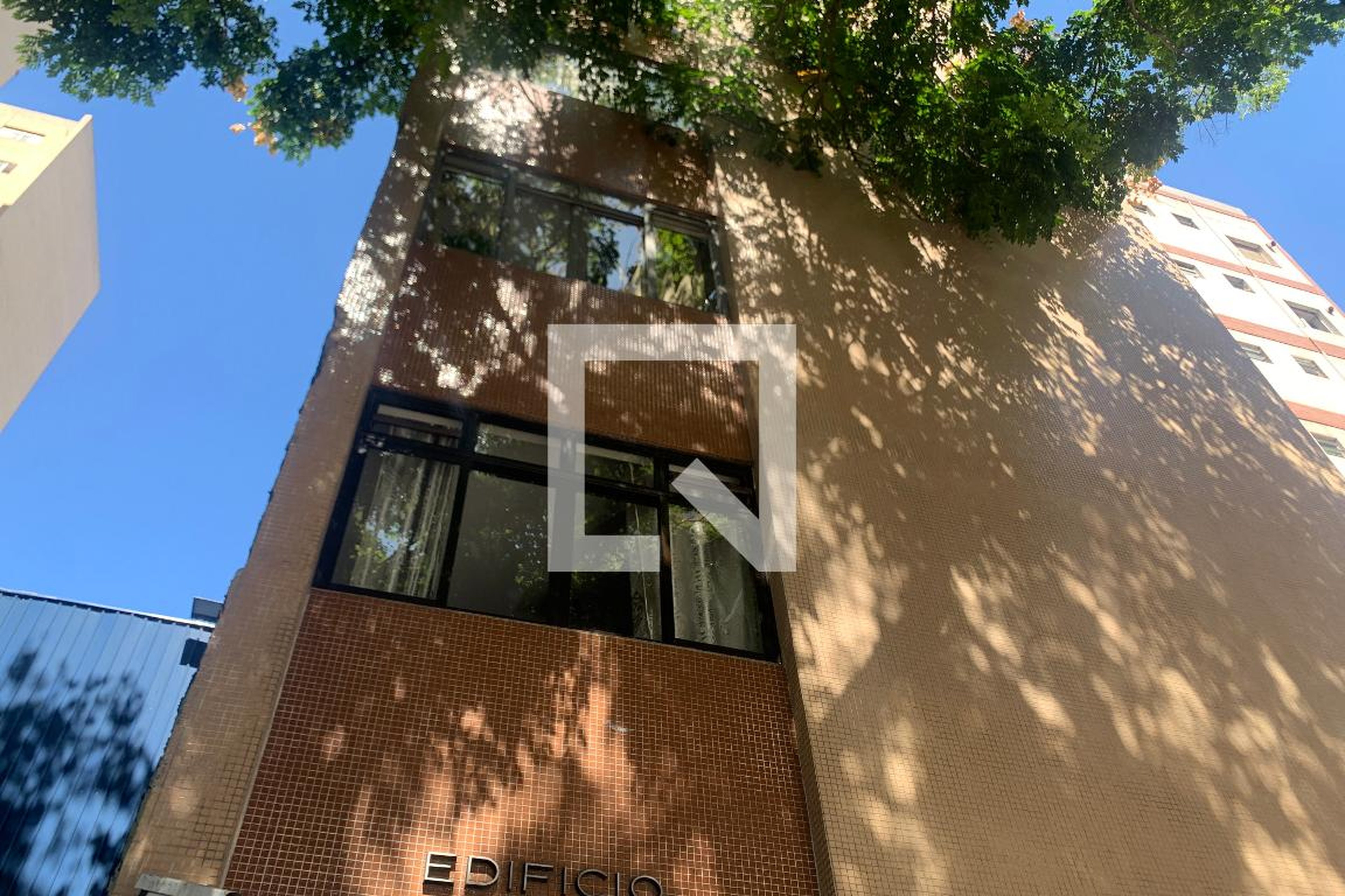 Fachada do Prédio Edifício Futurama