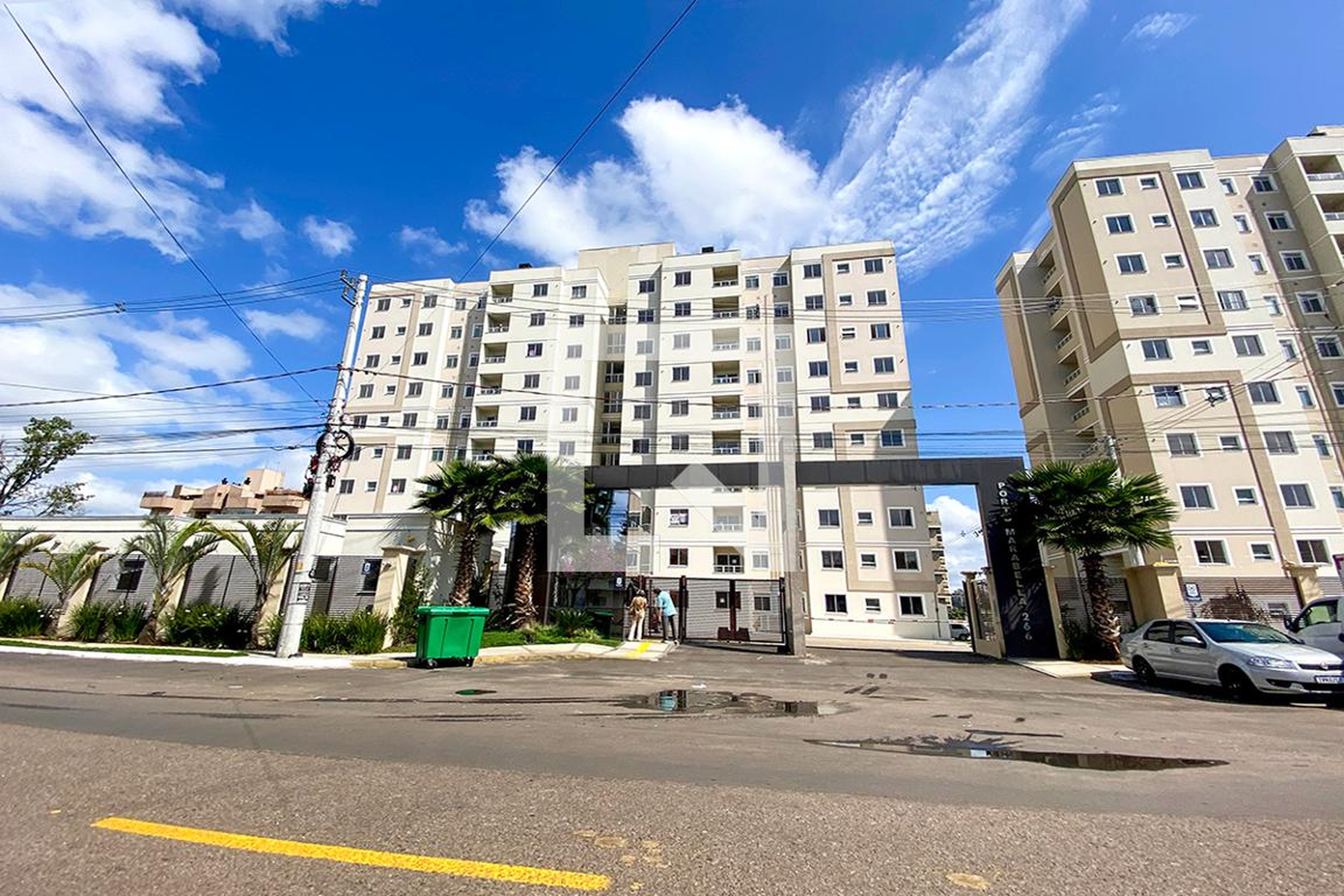 Fachada do Condomínio Condomínio em Rua Avaí, 205