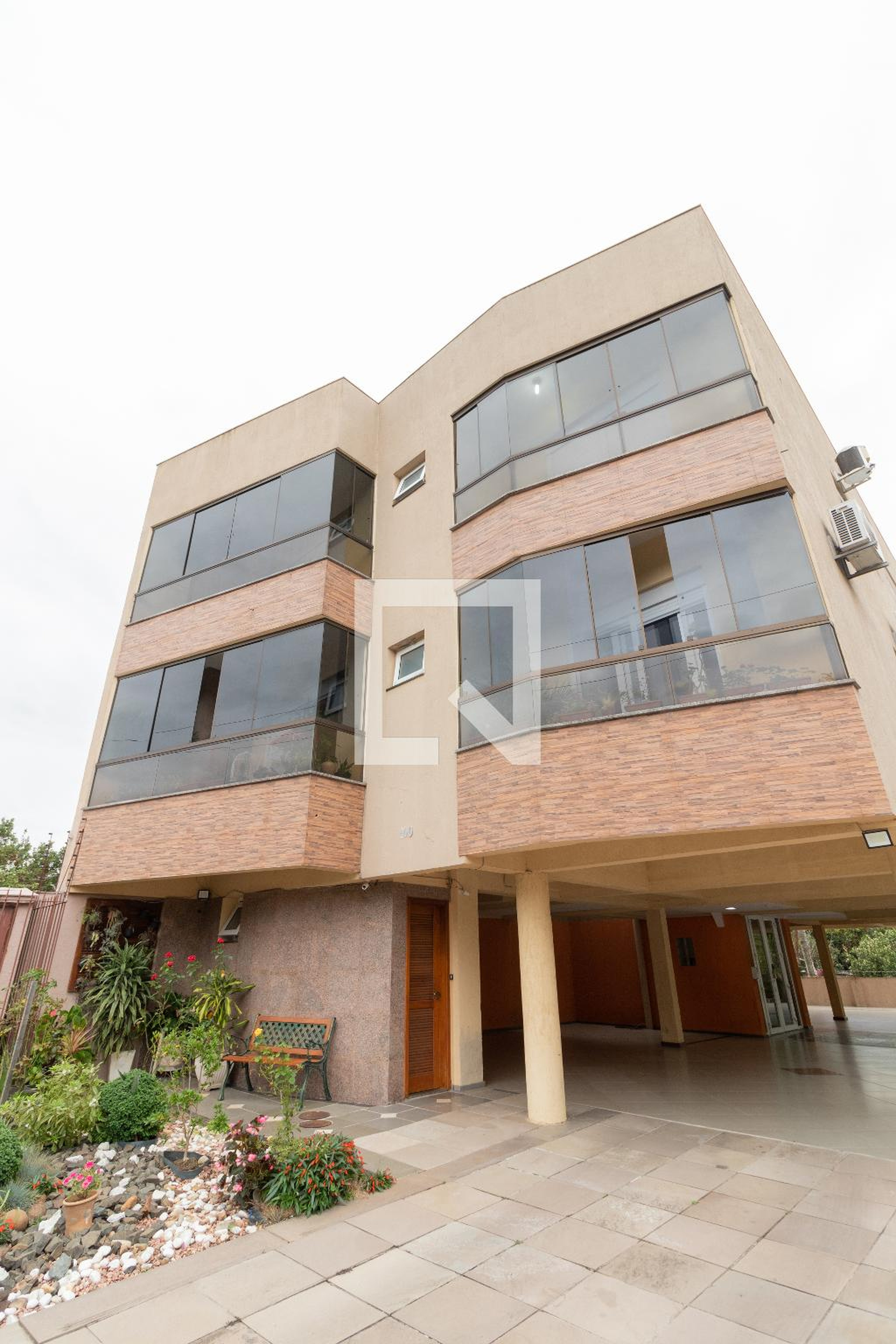 Fachada Condomínio em Estrada Aracaju, 100