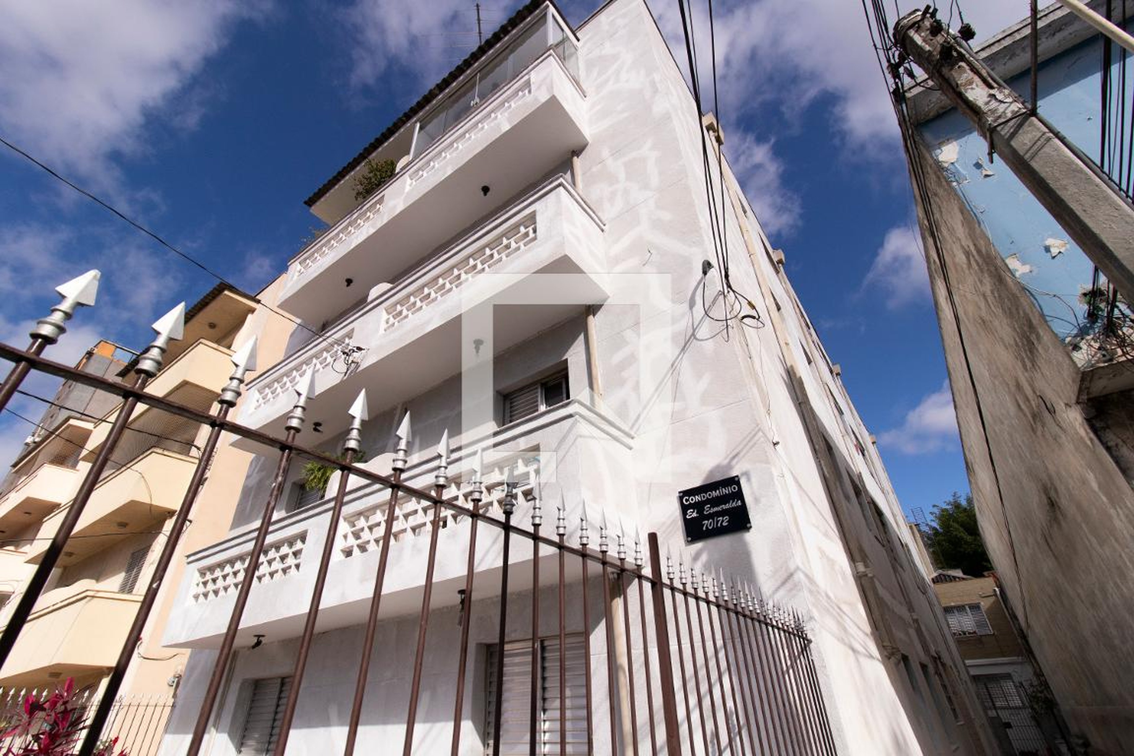 Fachada do Prédio Condomínio Esmeralda