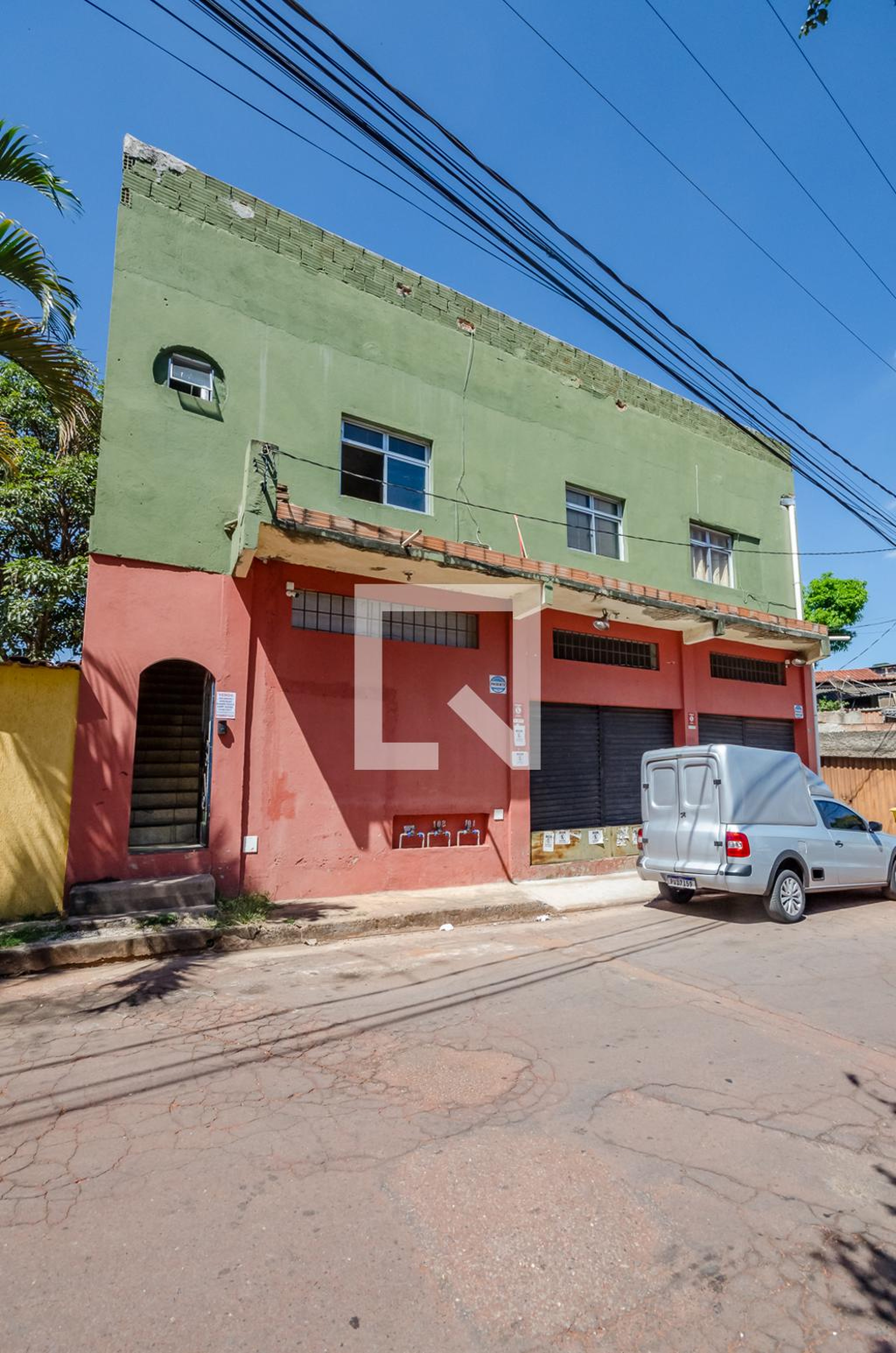 Fachada Condomínio em Rua Sargento Johnny da Silva, 145