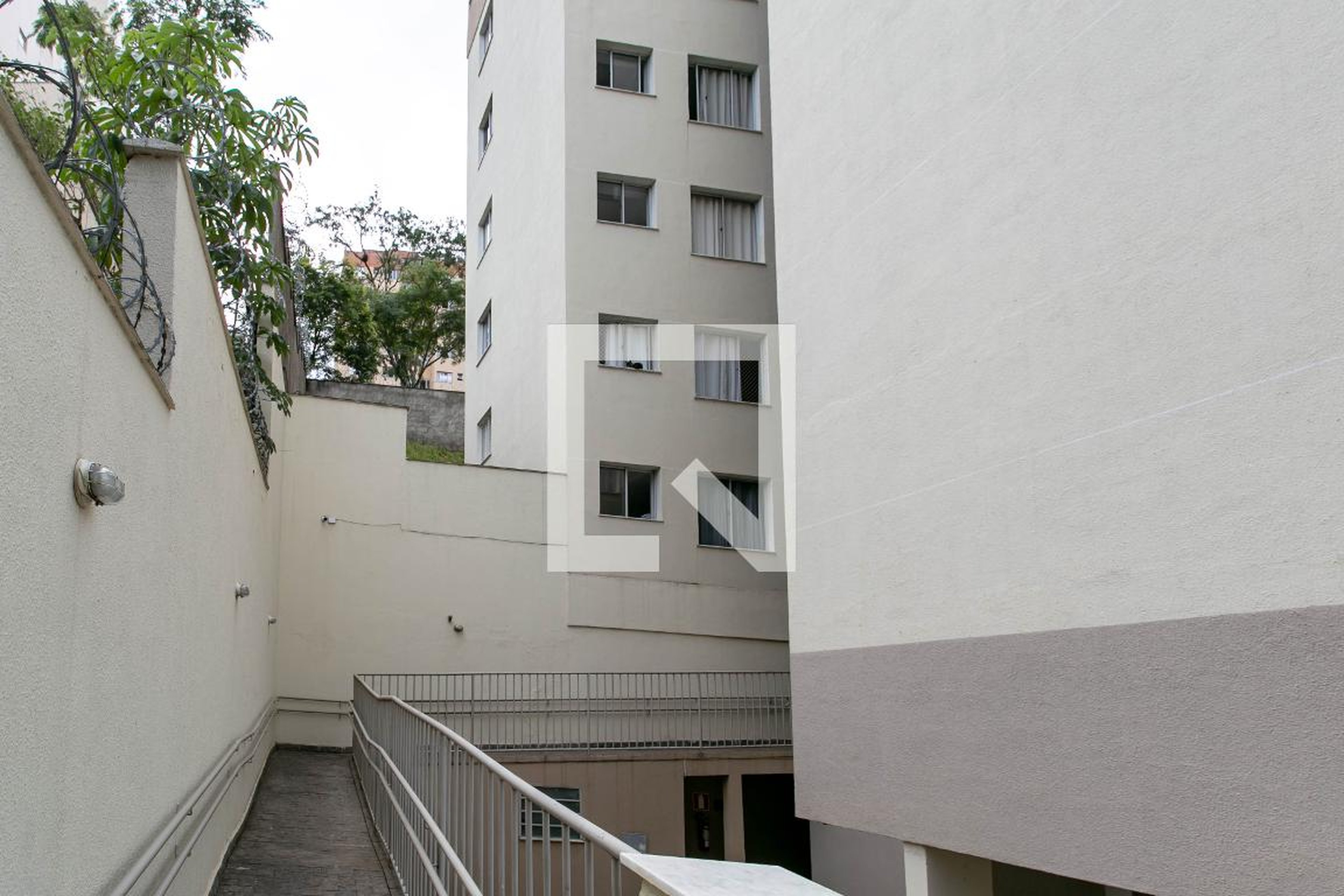 Entrada - Edifício Monte Castelo