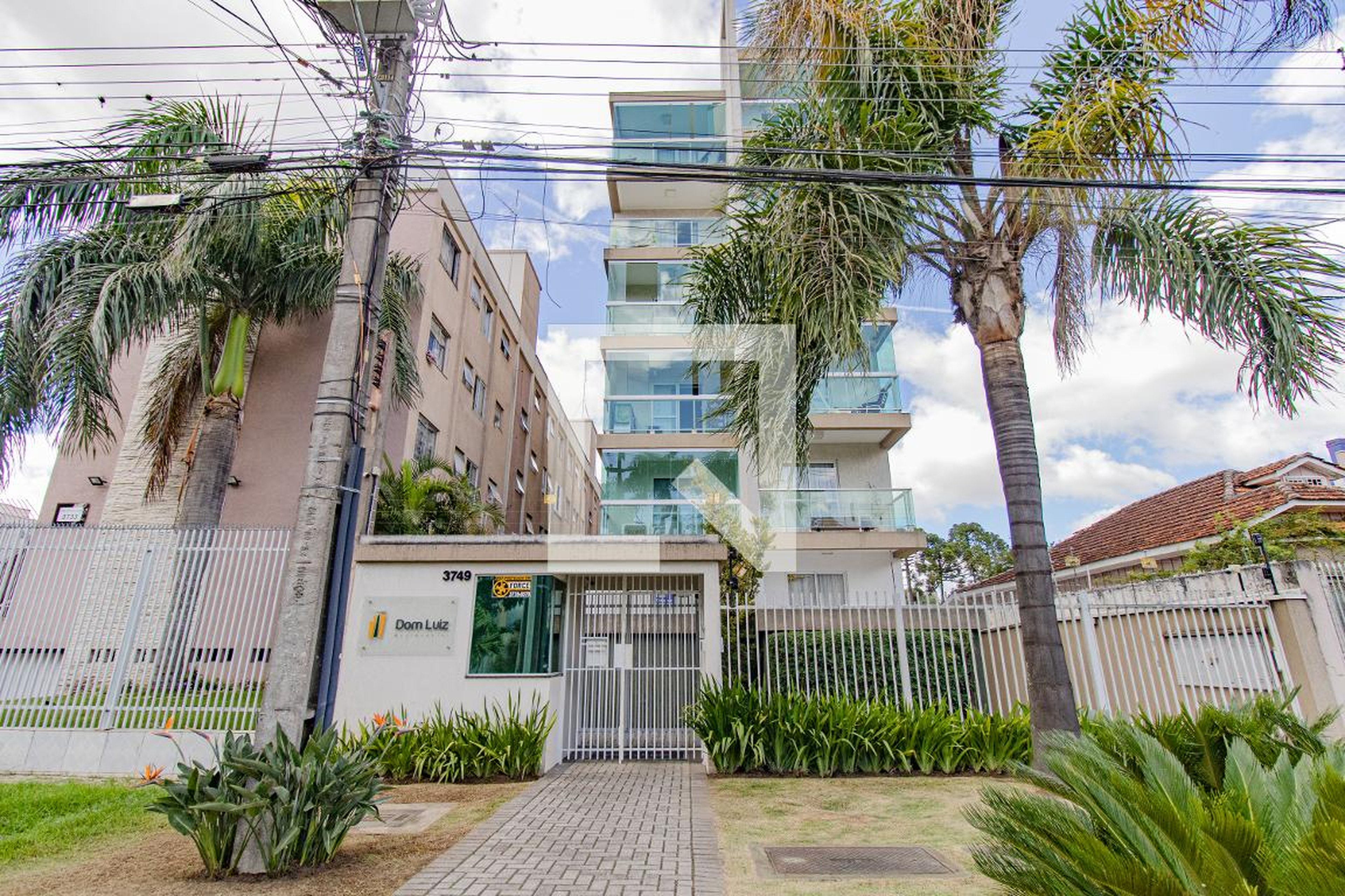 Fachada do Condomínio Edifício Dom Luiz