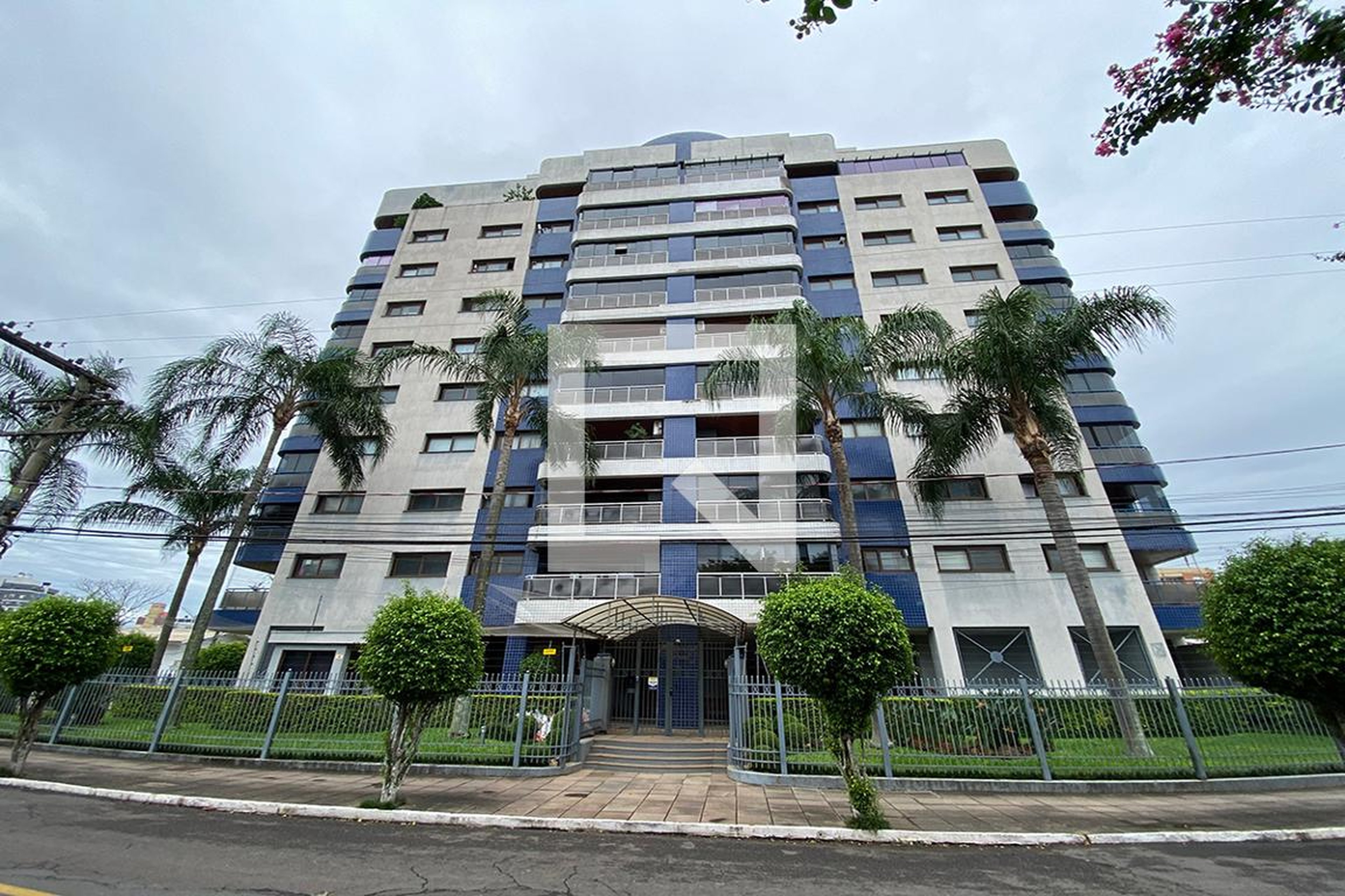 Fachada do Condomínio Condomínio em Rua Caçador, 168