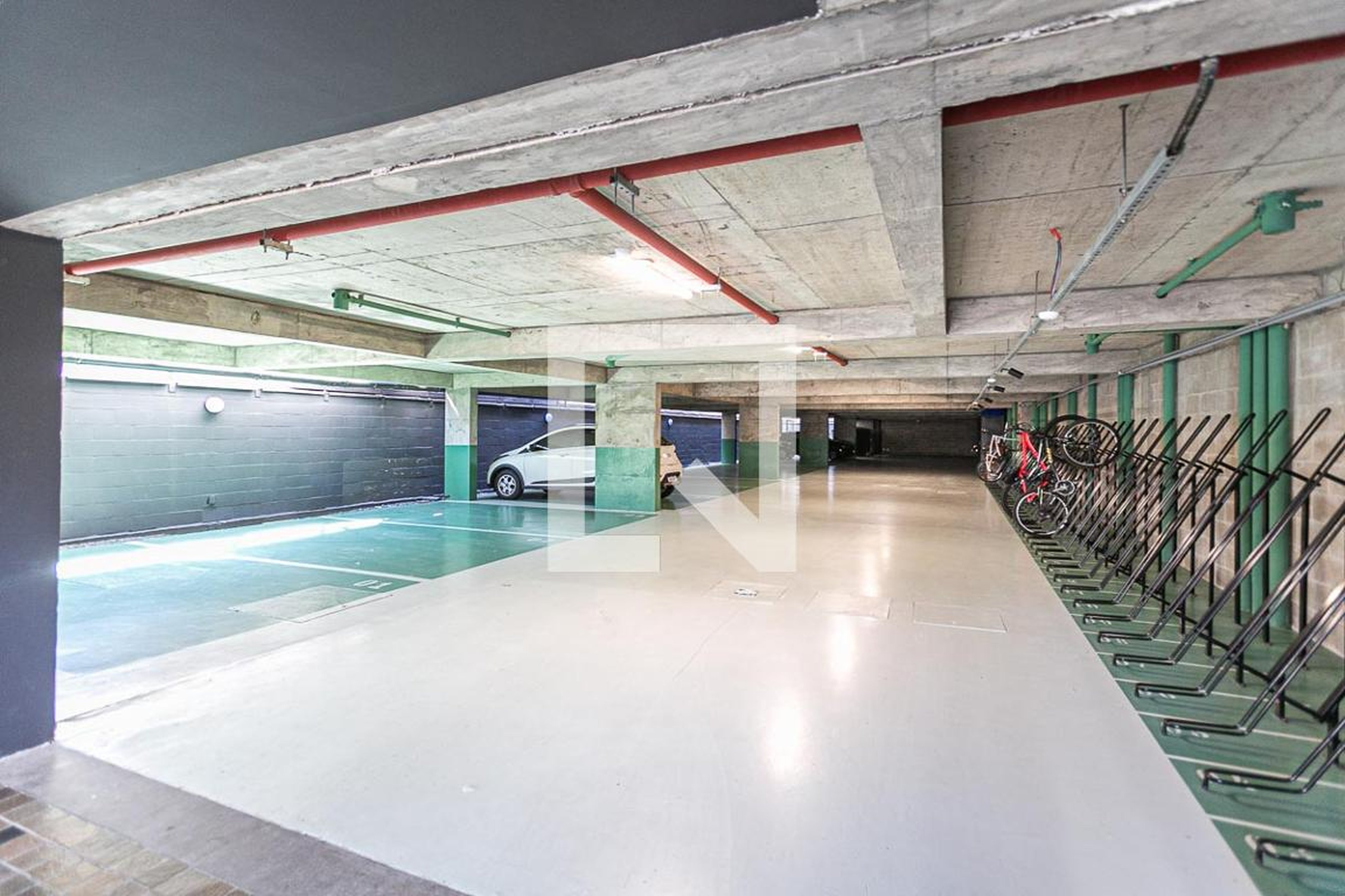 Estacionamento - Praça 4