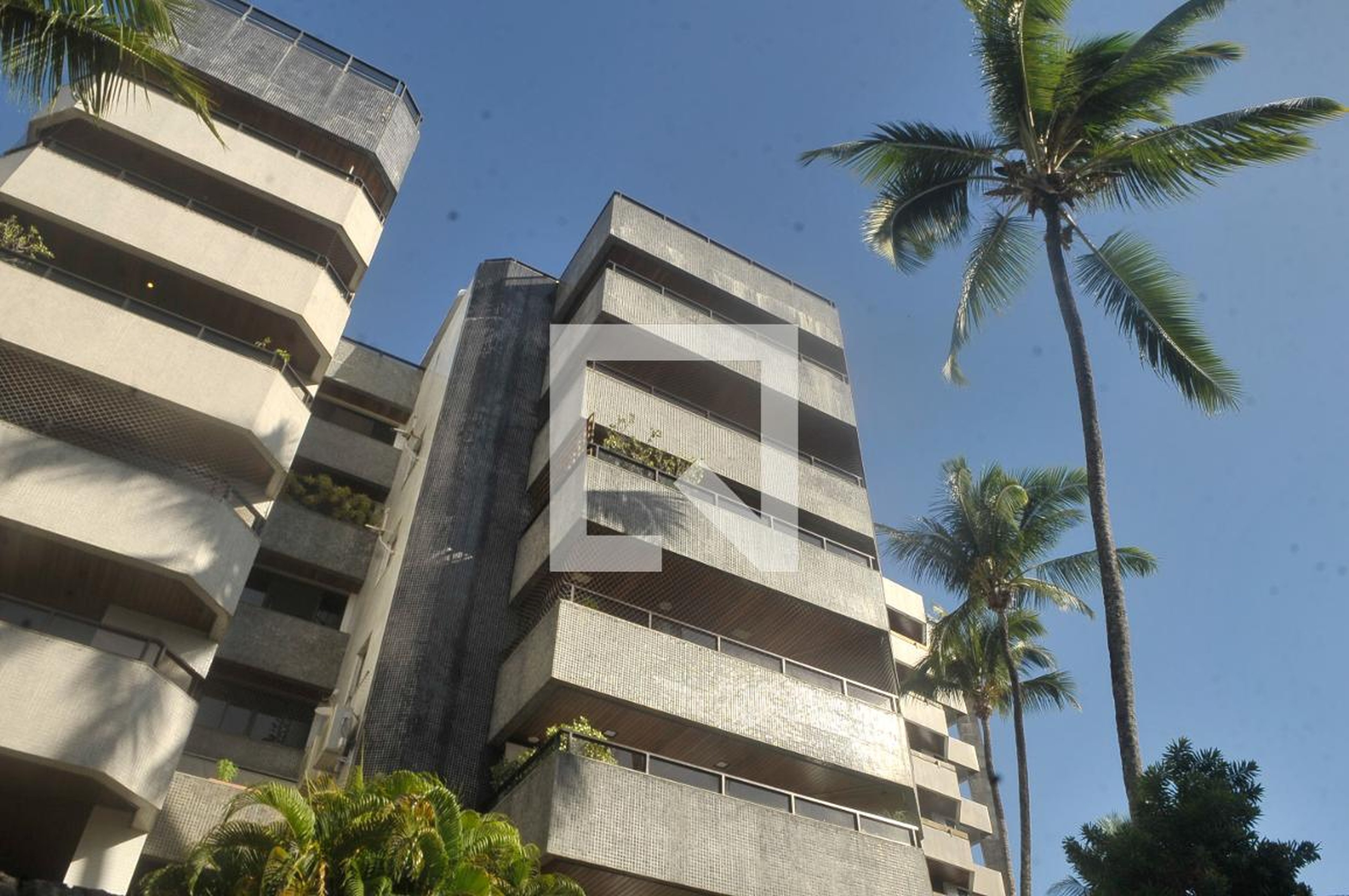 Fachada Condomínio Mirante da Sereia