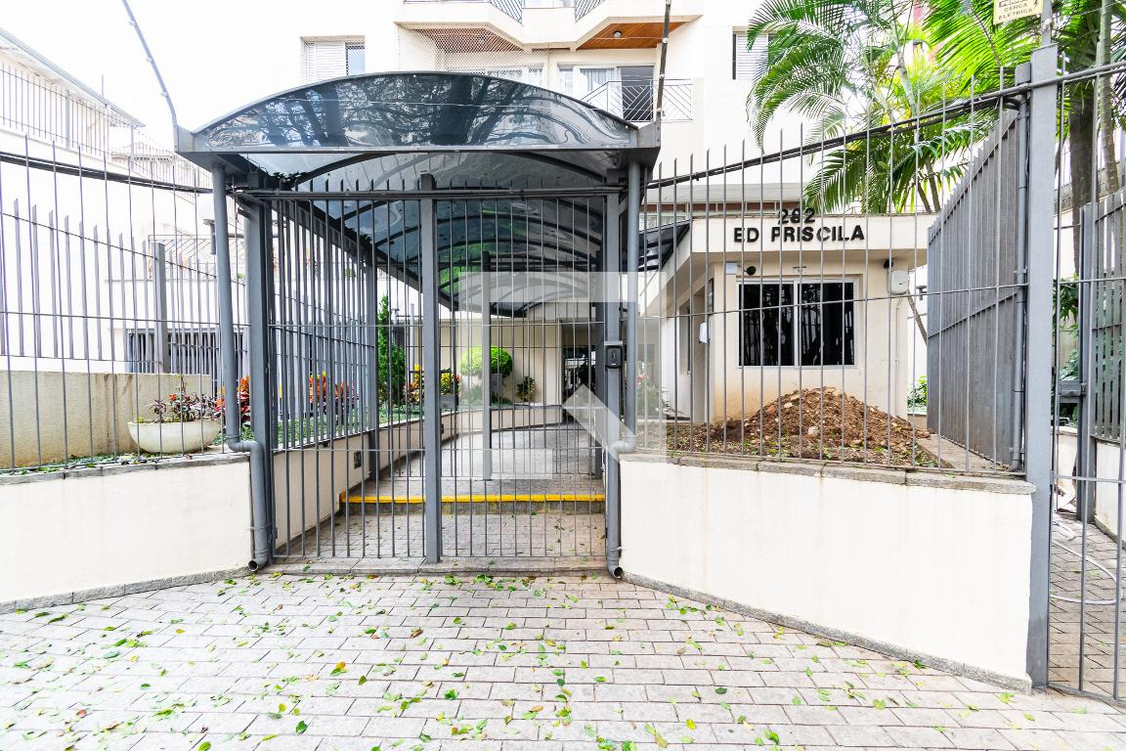Entrada - Edifício Priscila