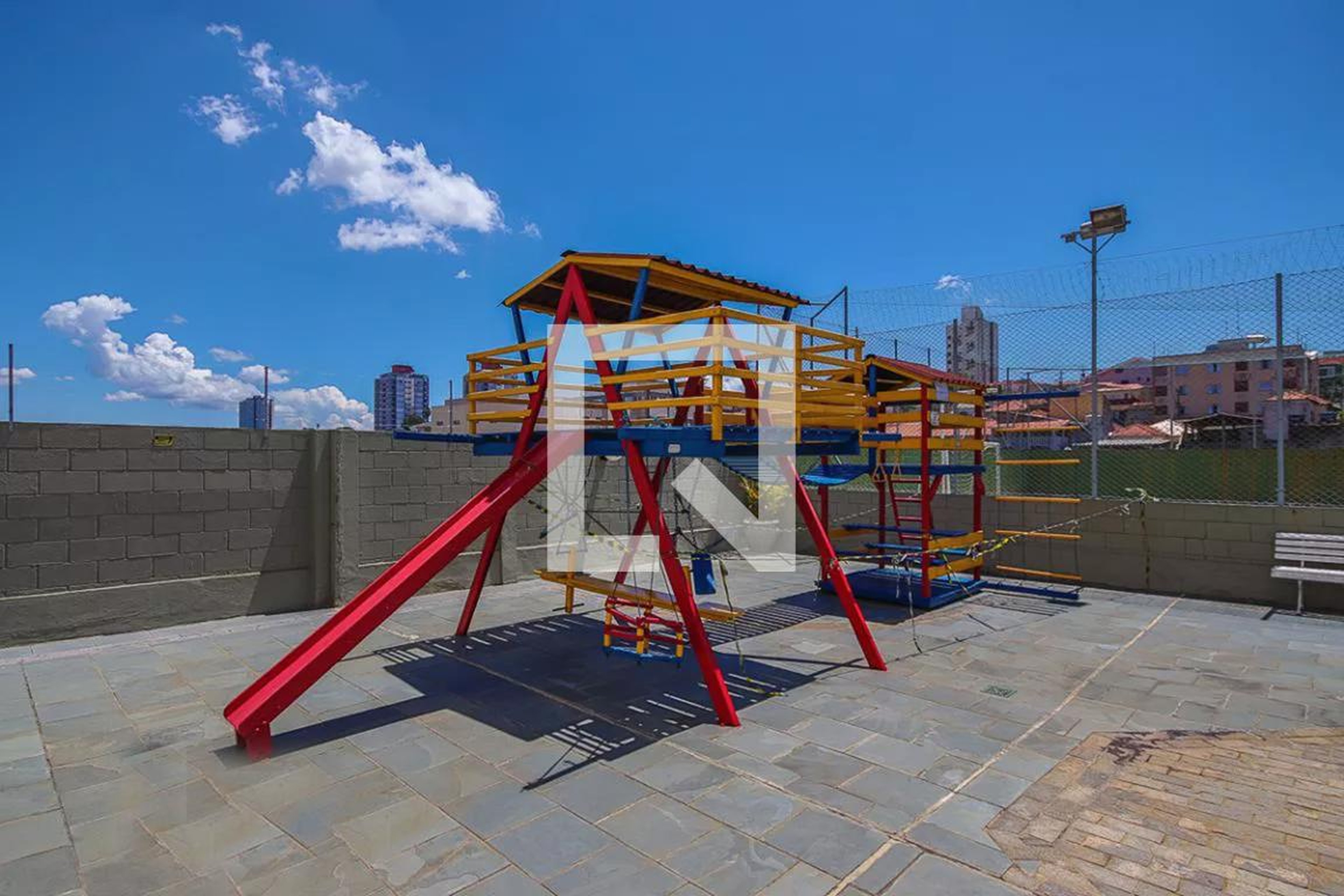 Playground - Edifício Toronto