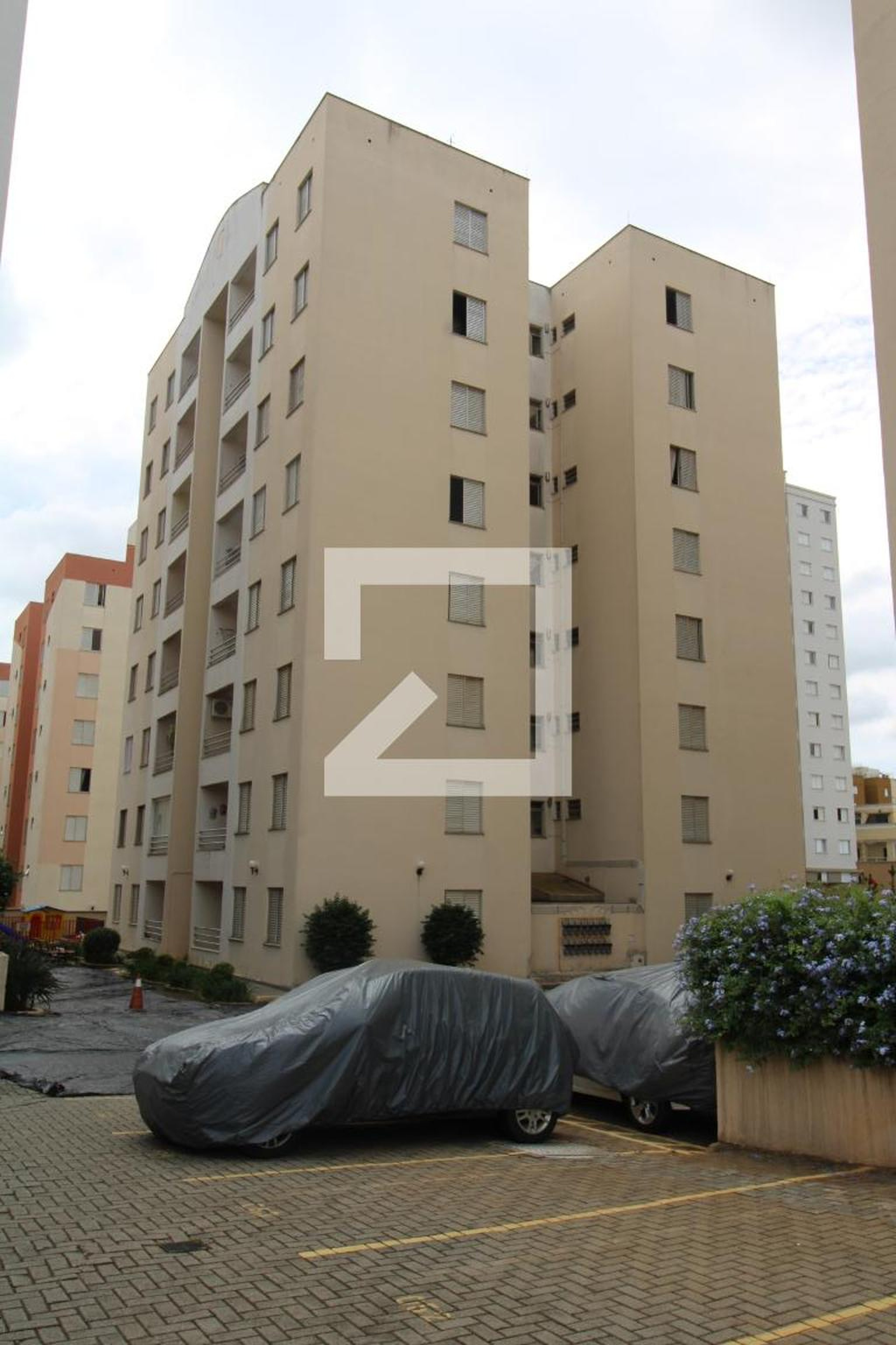 Fachada do Prédio Condomínio VILLE DE FRANCE