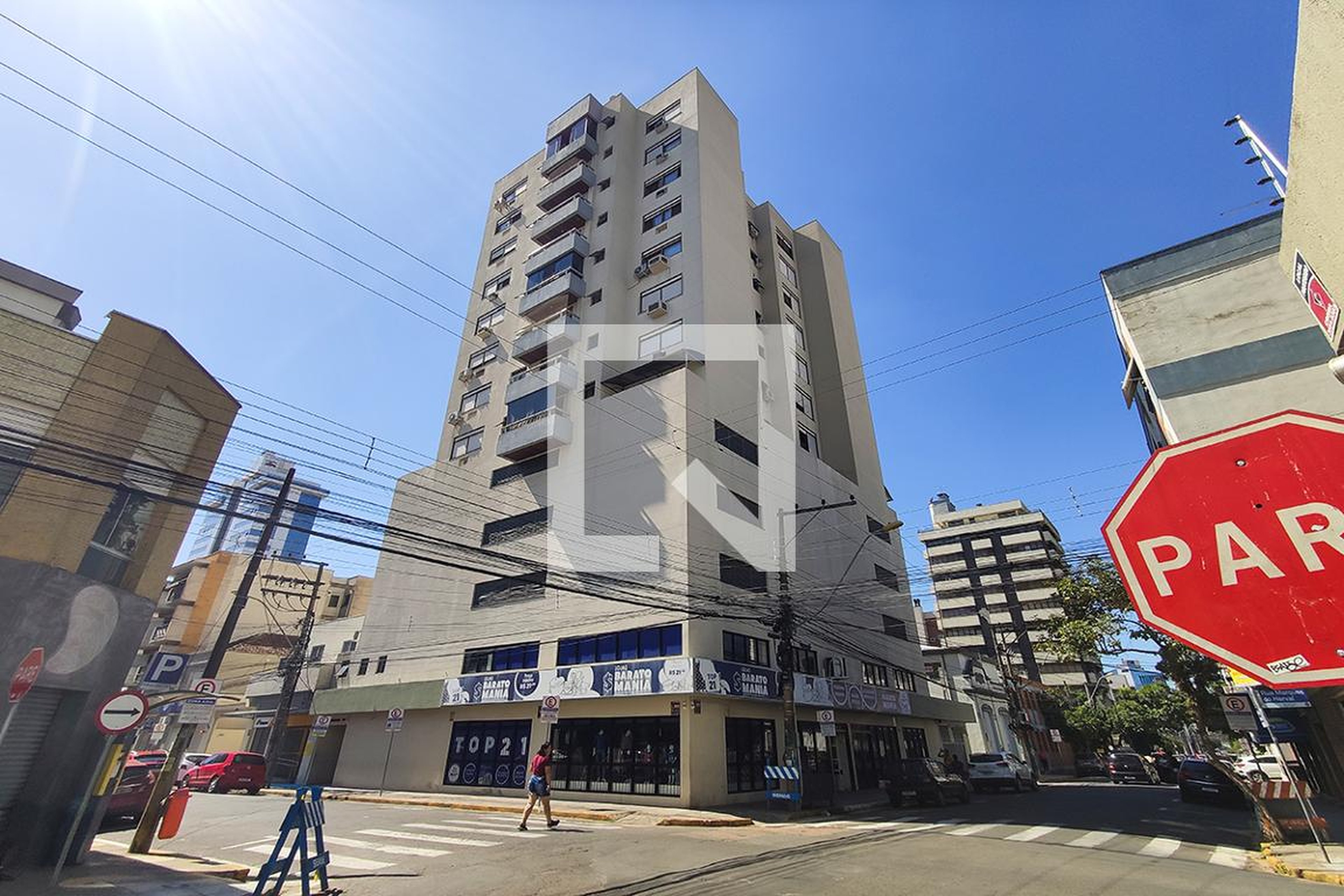 Fachada do Condomínio Condomínio em Rua Marquês do Herval, 714