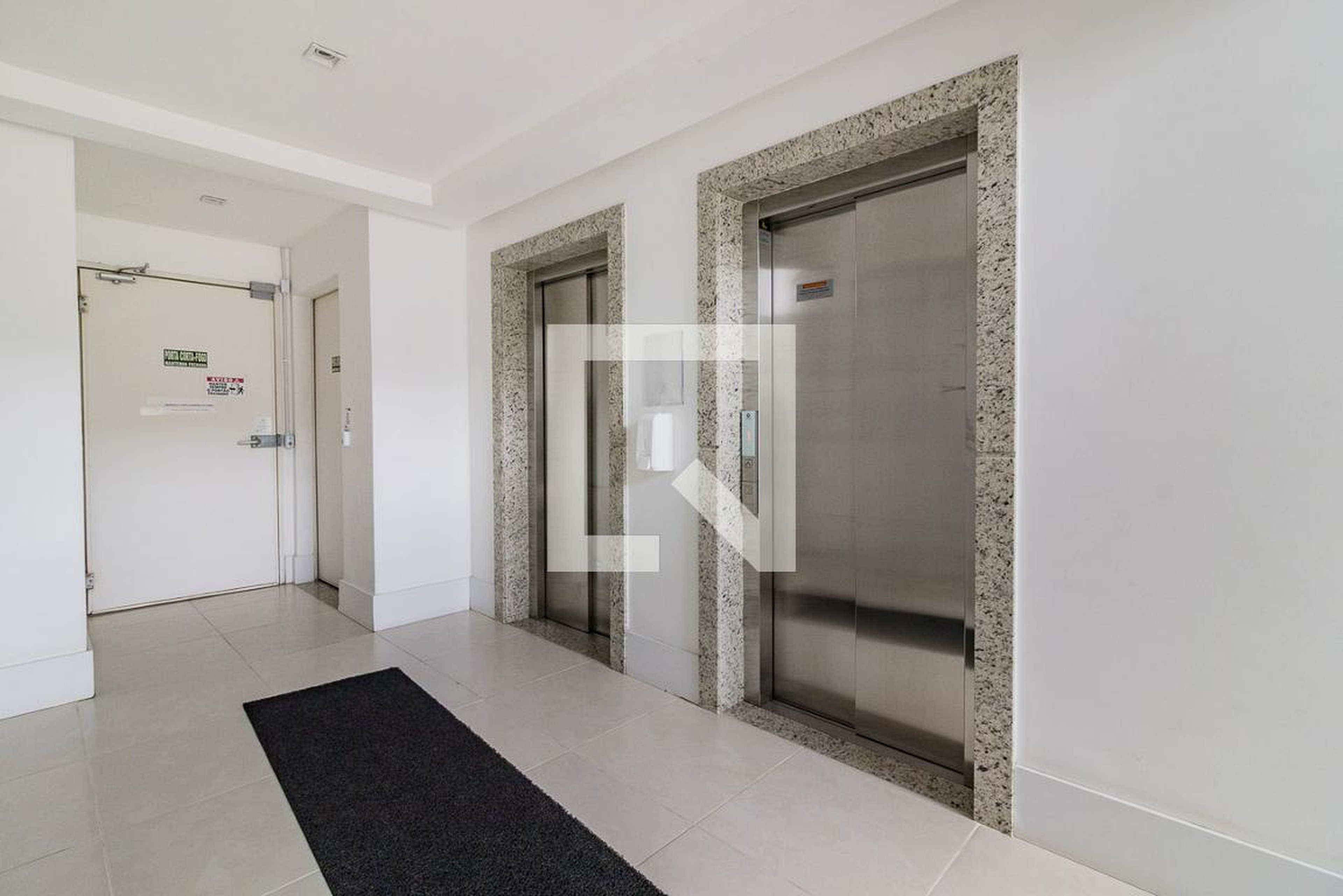 Hall social - Edifício Vicino