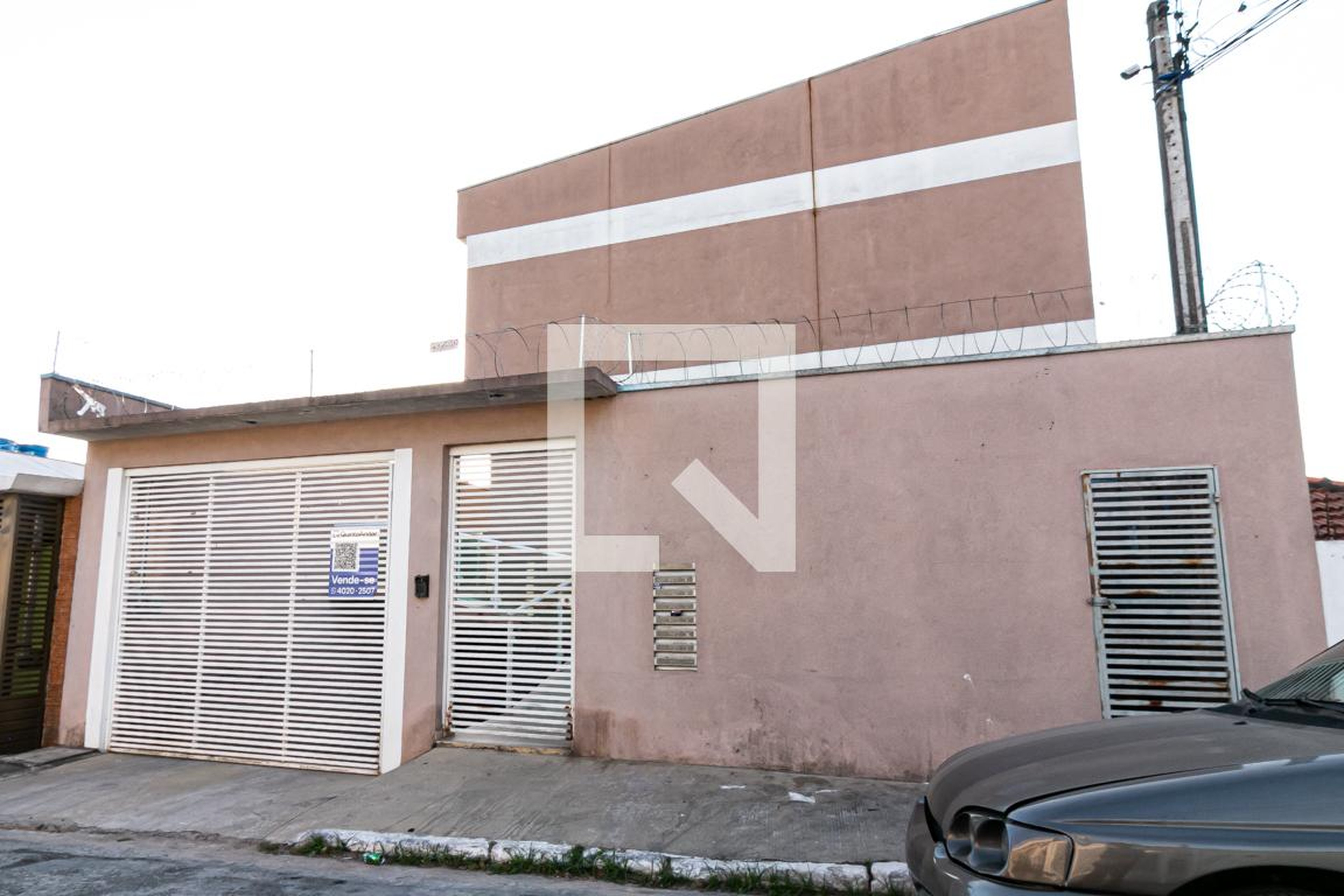 Fachada Condomínio em Rua Nélio Batista Guimarães, 119