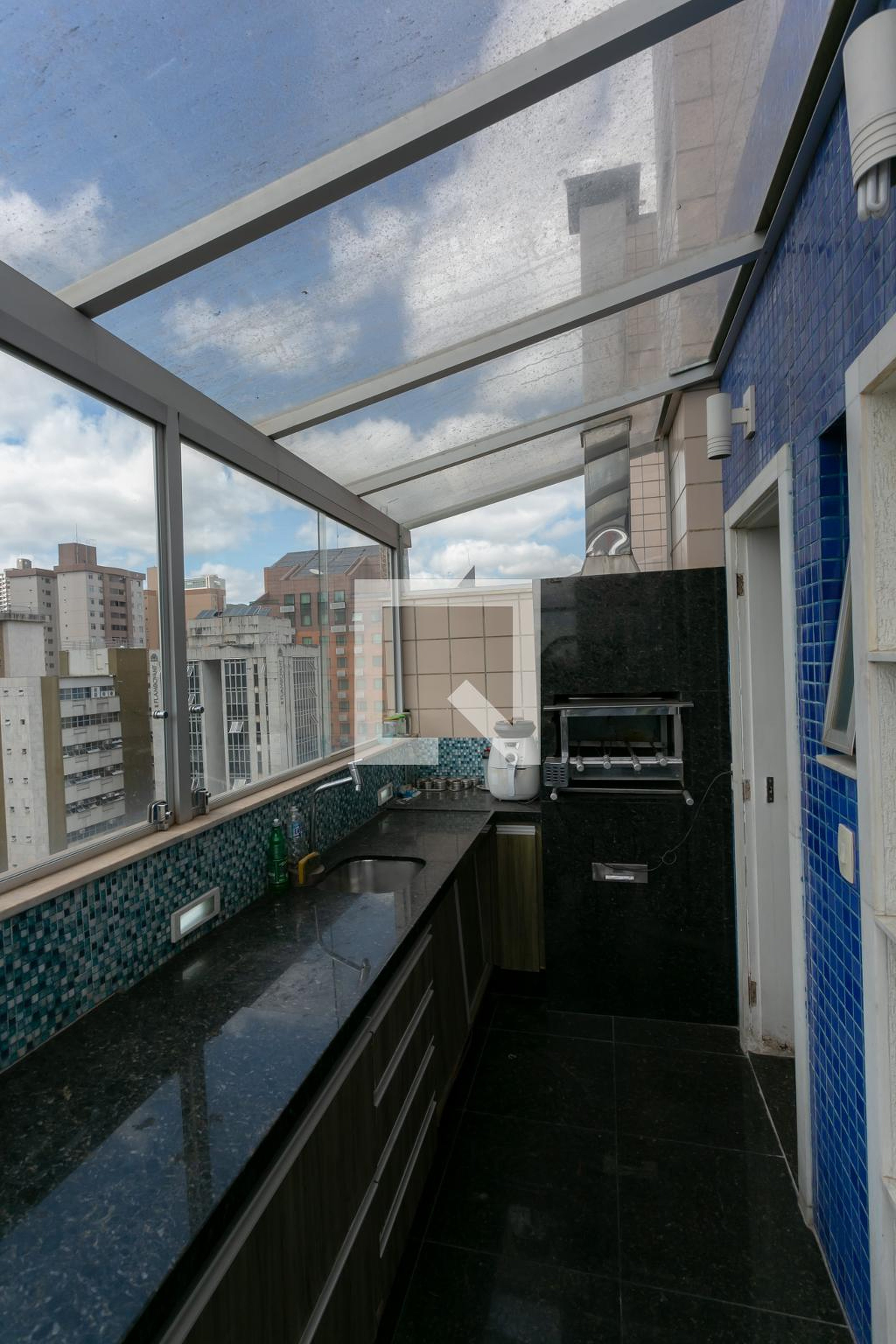 Churrasqueira - Edifício Via Frattina