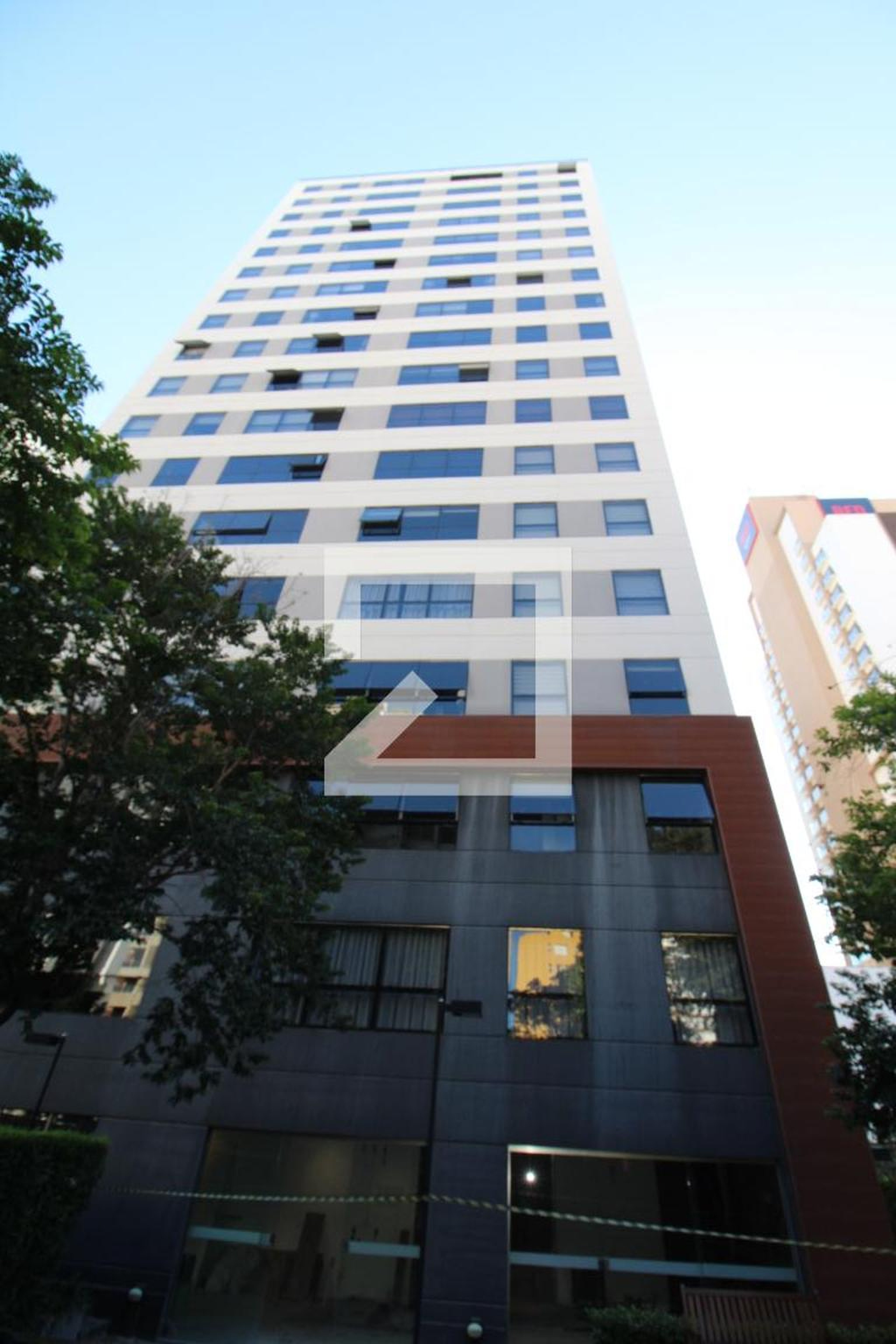 Fachada do Prédio Condomínio MaxHaus Cambuí I