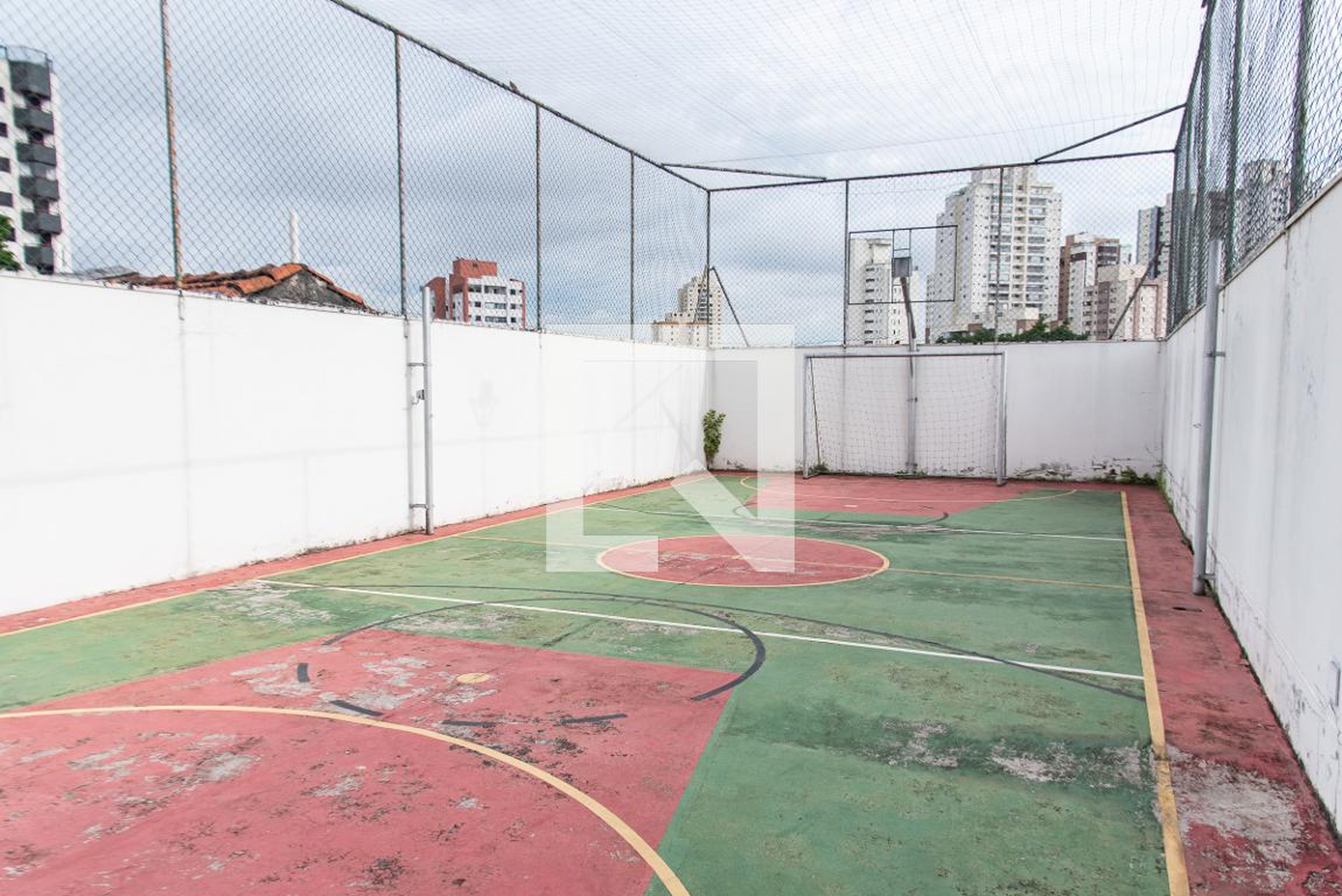 Quadra Esportiva - Ilha de Messina