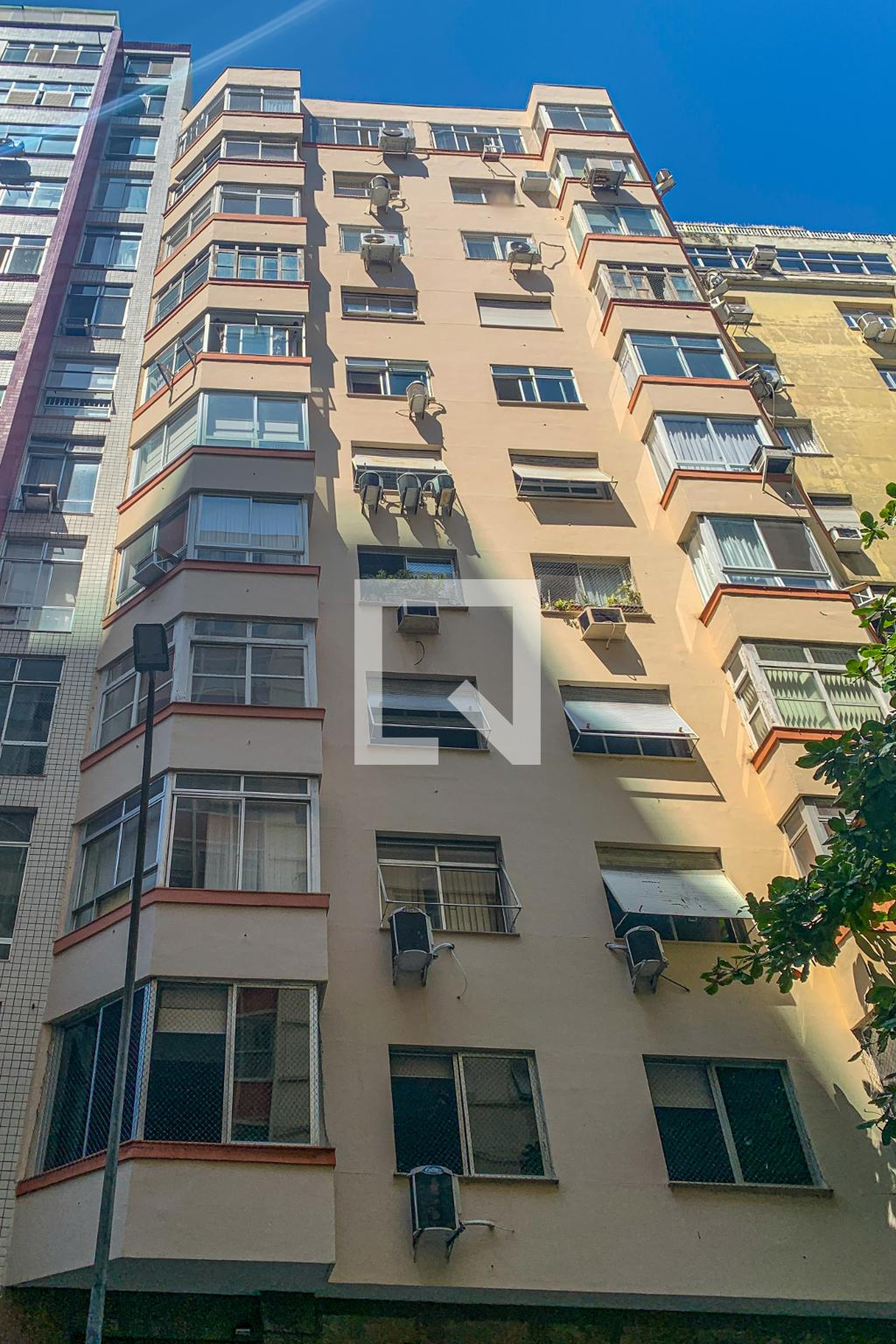 Fachada Edifício Yacumá