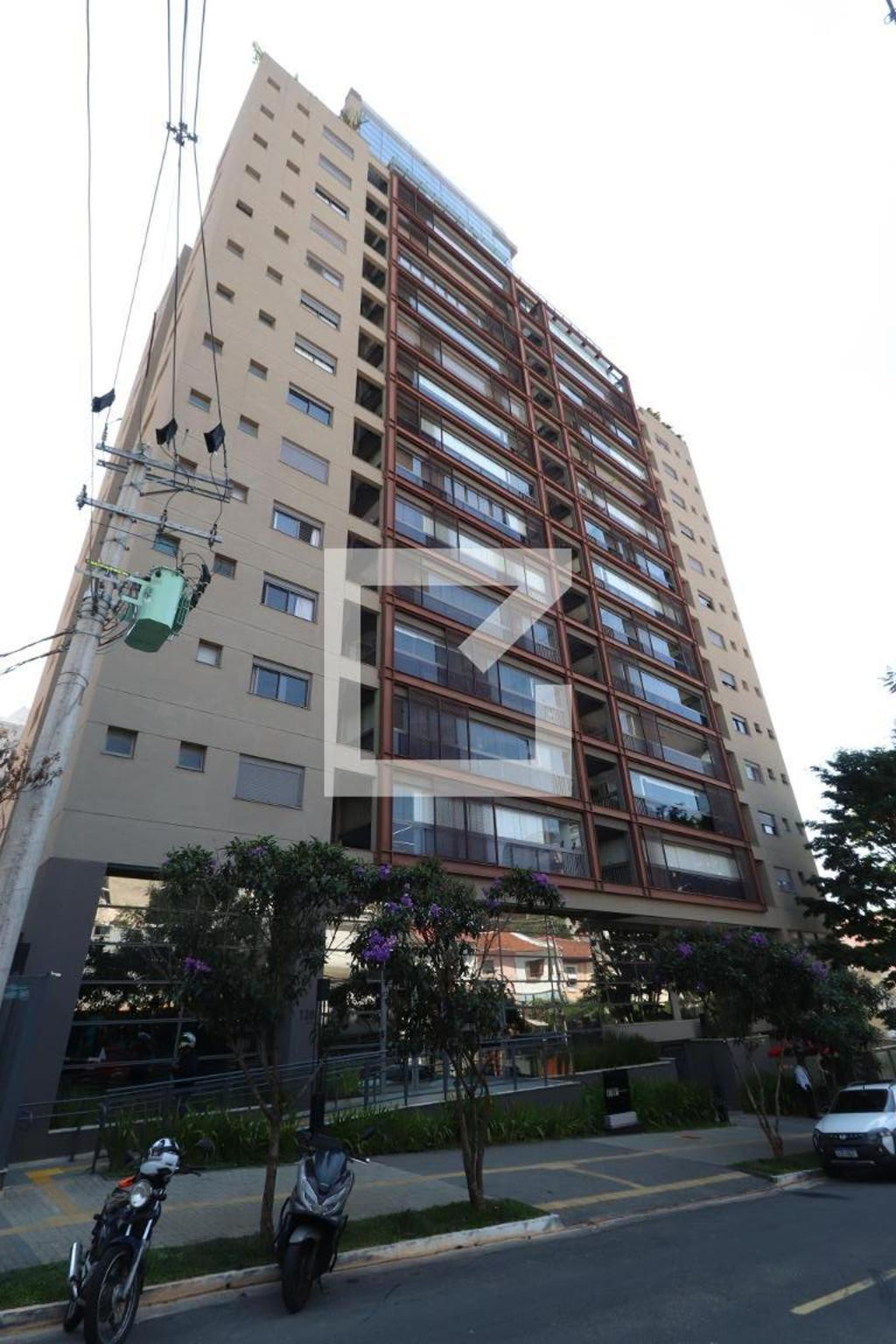 Fachada do Prédio Condomínio em Rua Joaquim Távora, 116