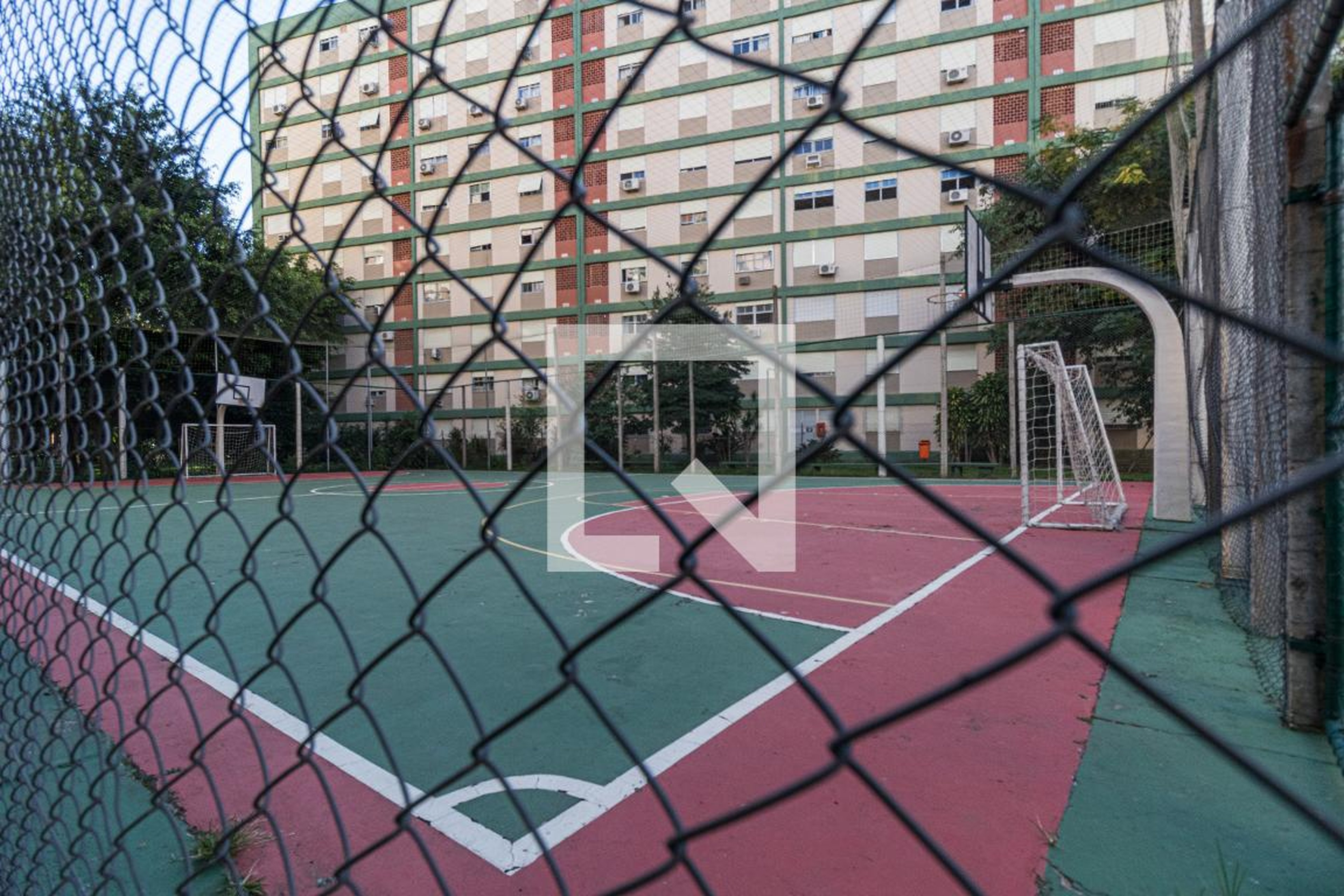 Quadra Esportiva Condomínio em Rua Felizardo Furtado, 496