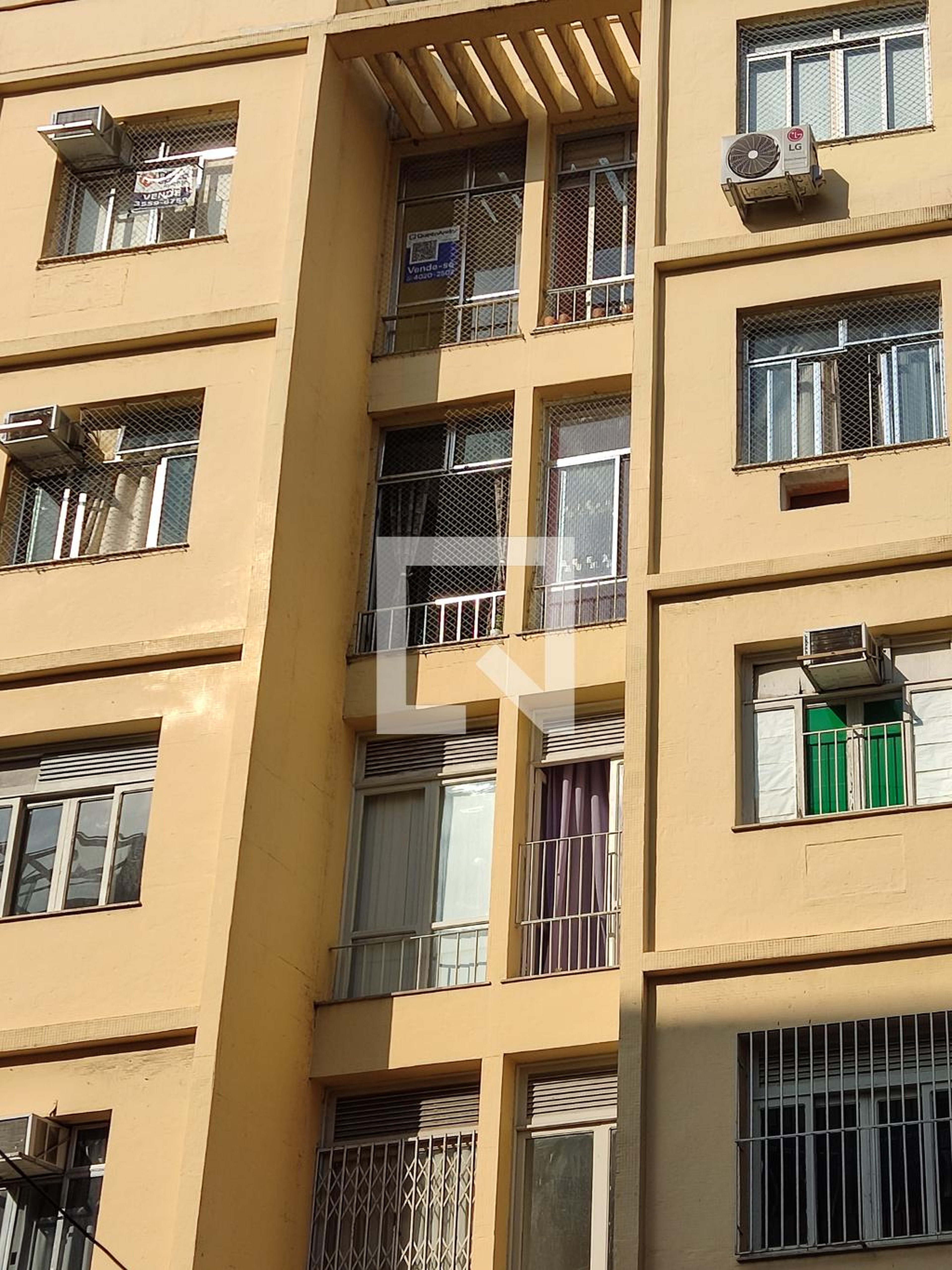 Fachada do Prédio Condomínio Regina Sanches