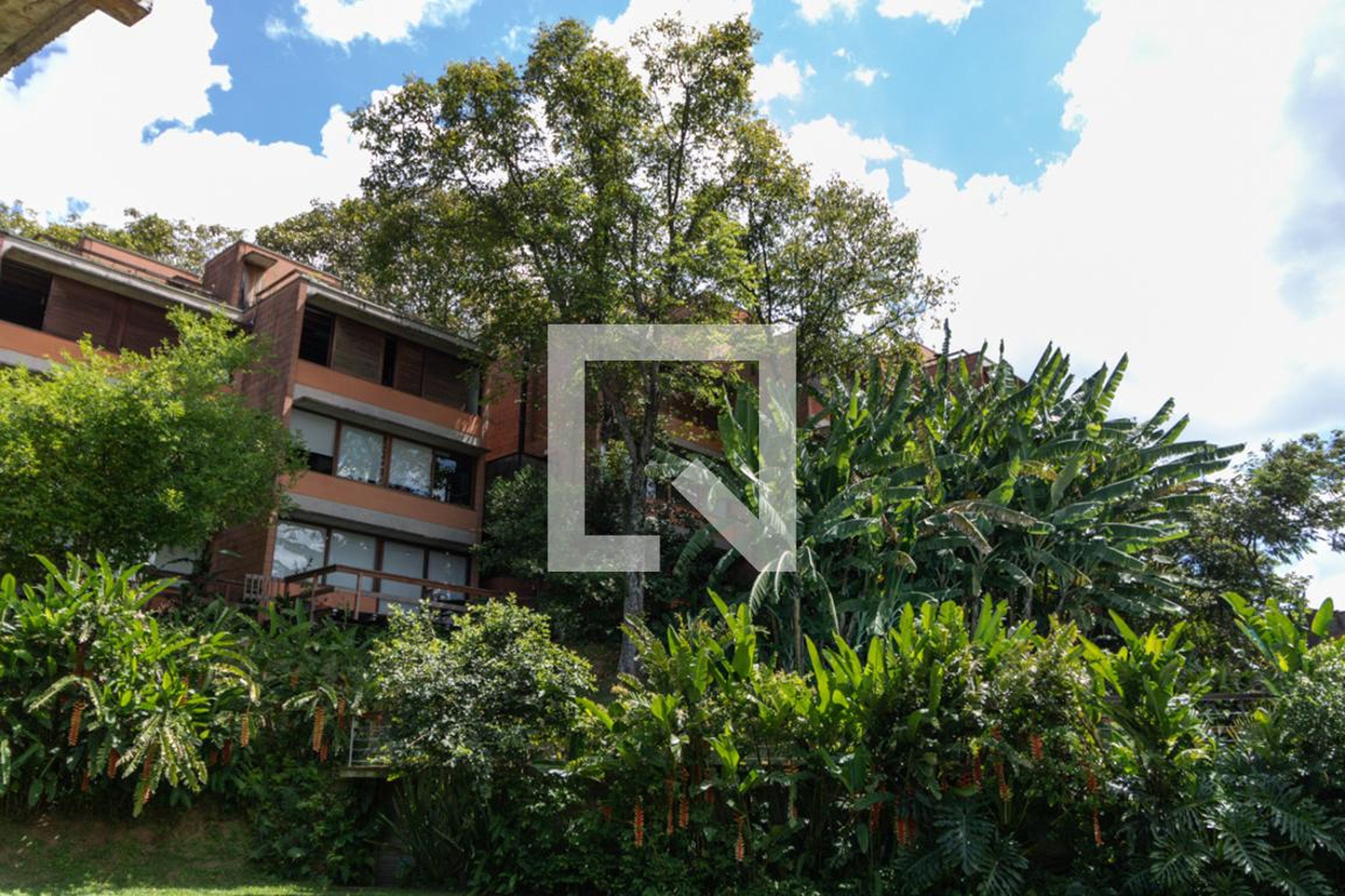 Fachada Condomínio Vila Butantã