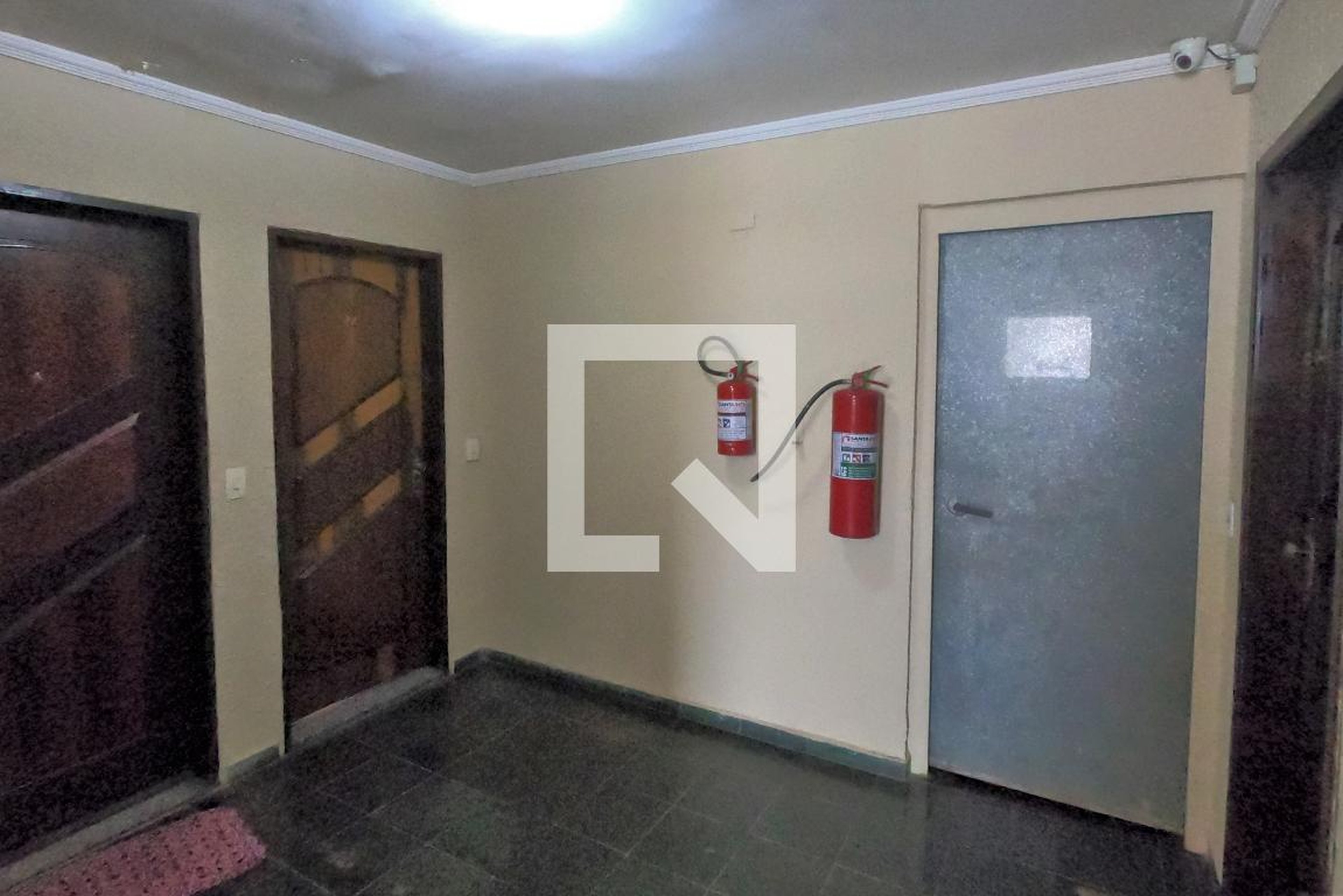 Hall - Flavia Fernanda
