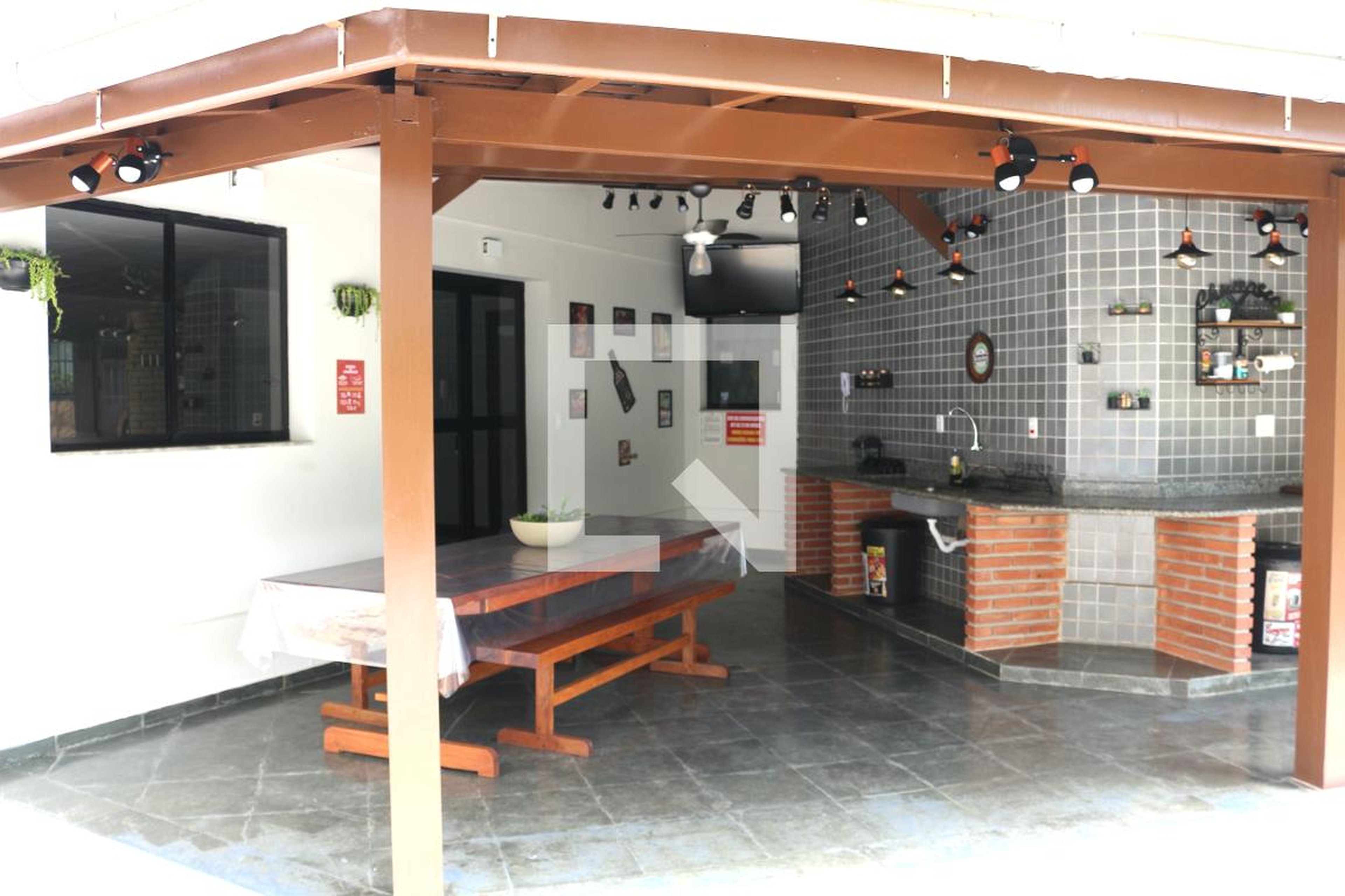 Churrasqueira - Torre de Las Palmas