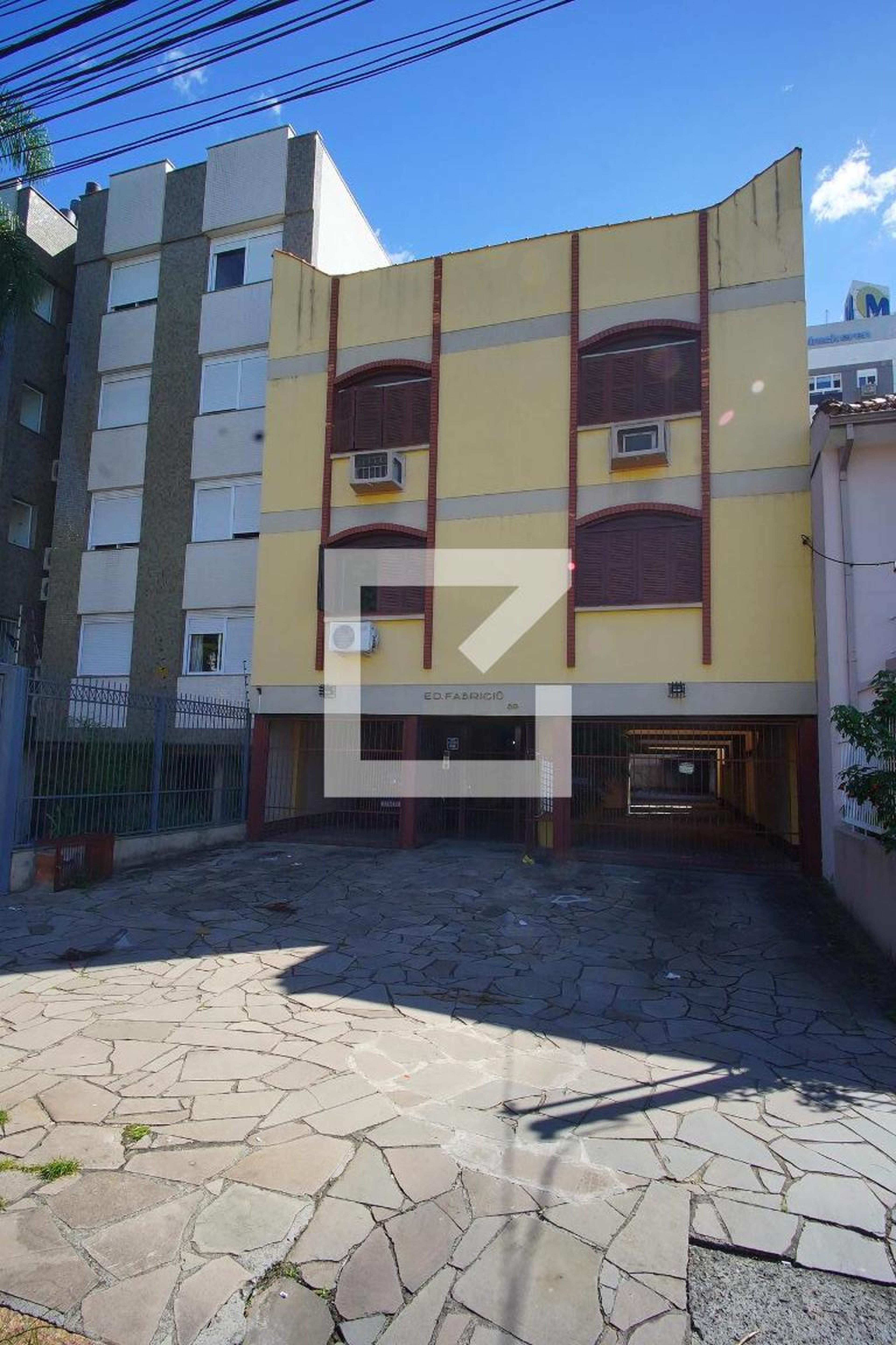 Fachada Condomínio Fabrício