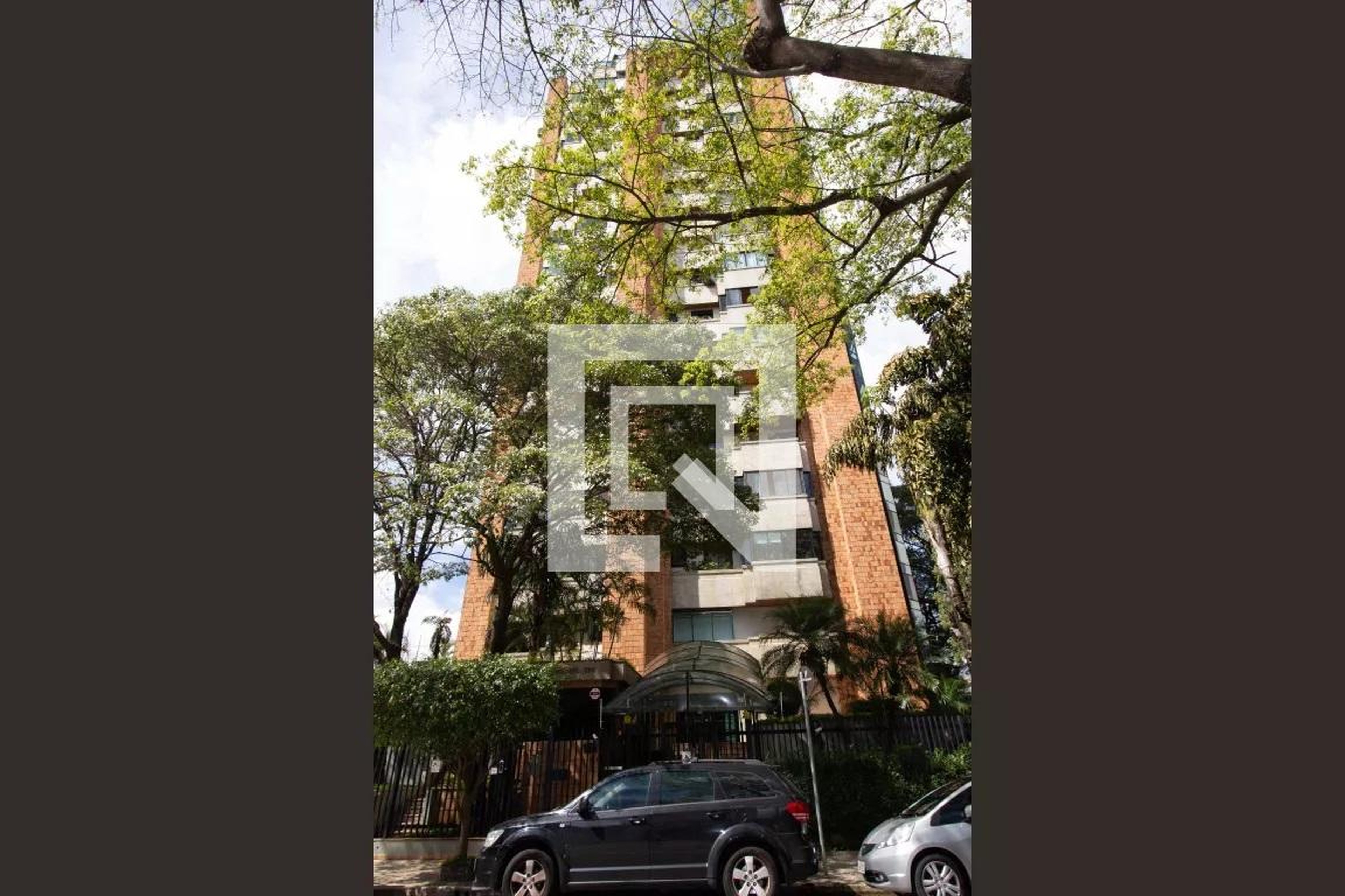 Fachada Condomínio Saint Michael