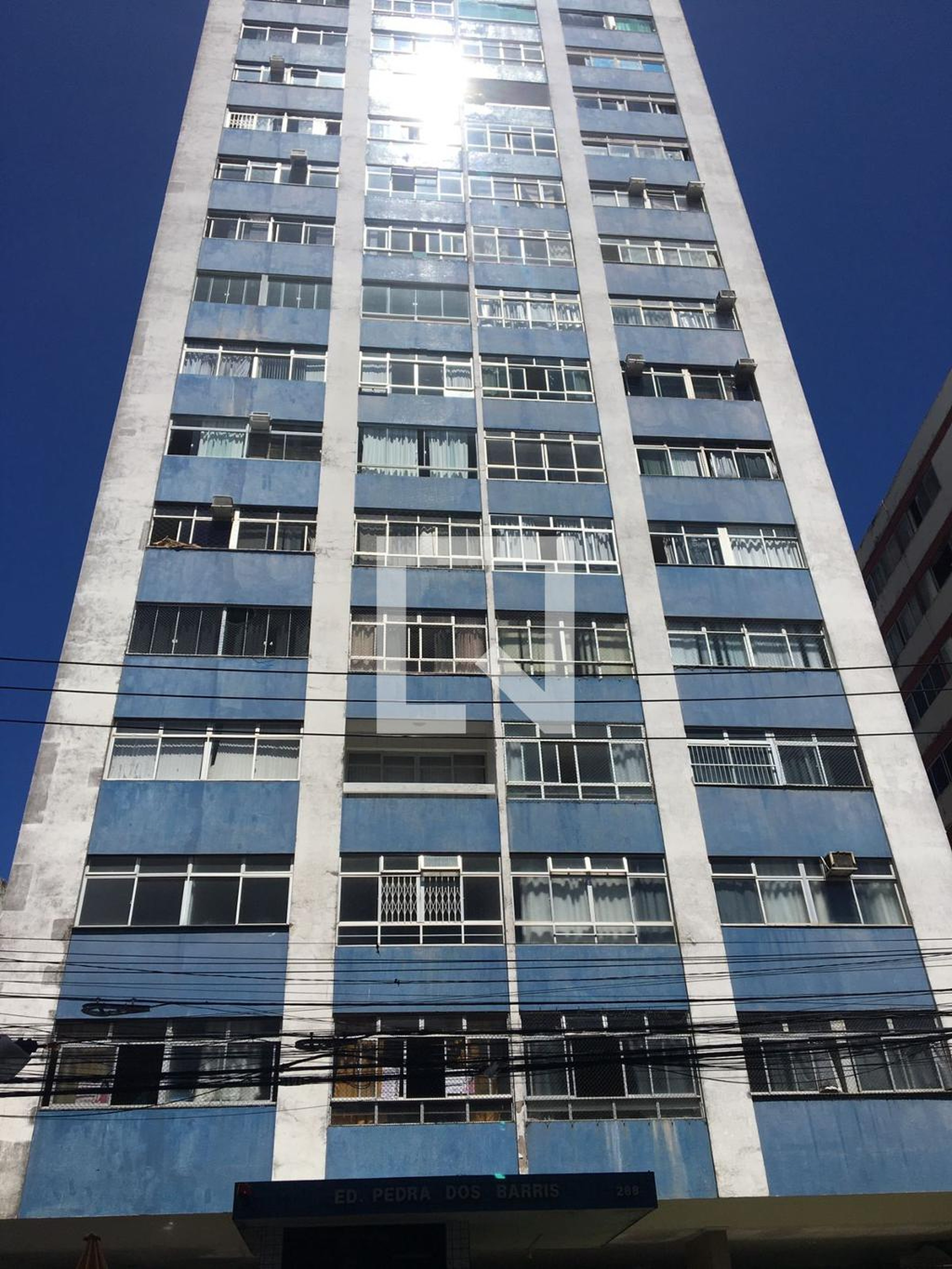 Fachada Condomínio em Rua General Labatut, 43