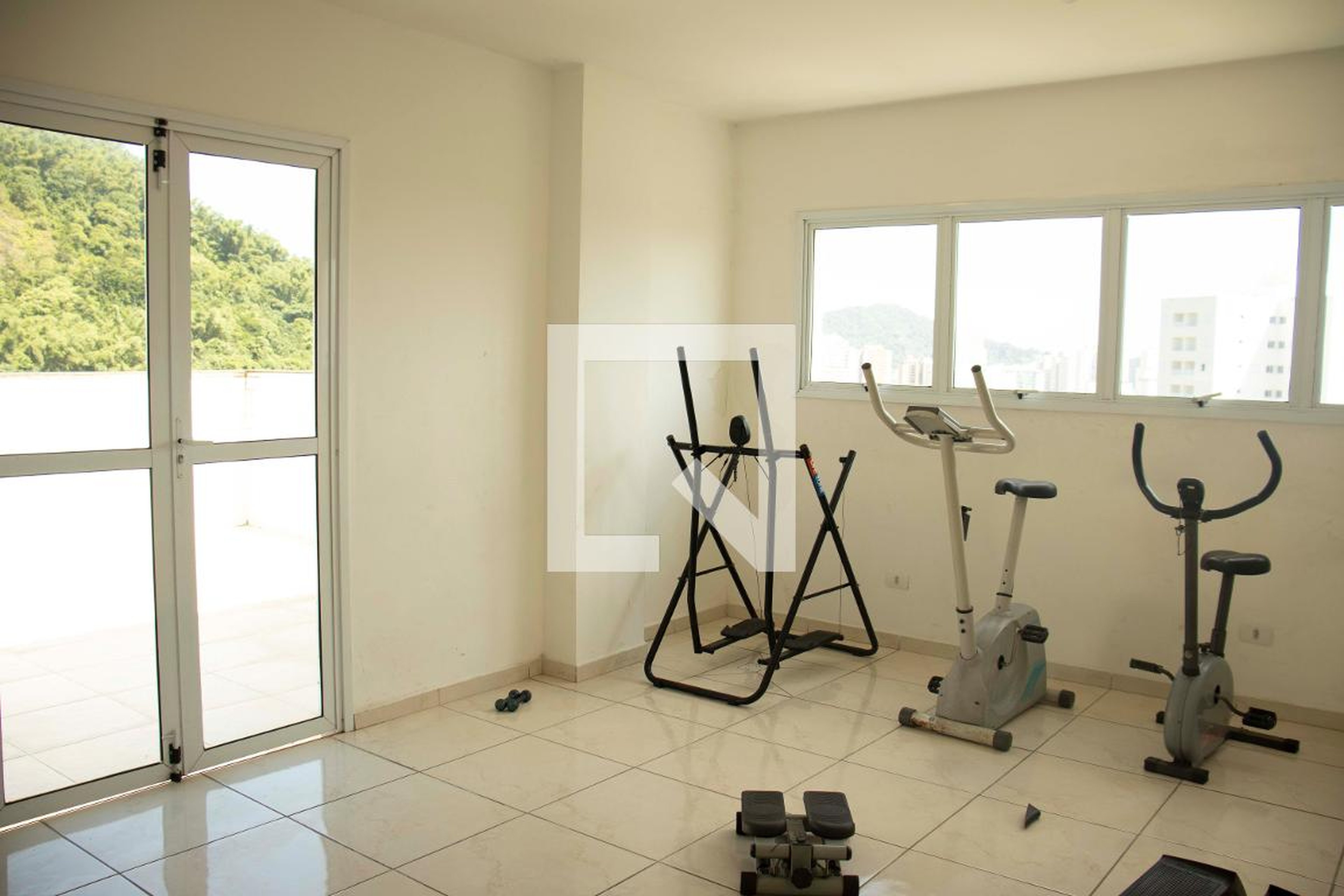 Academia - Horto Florestal