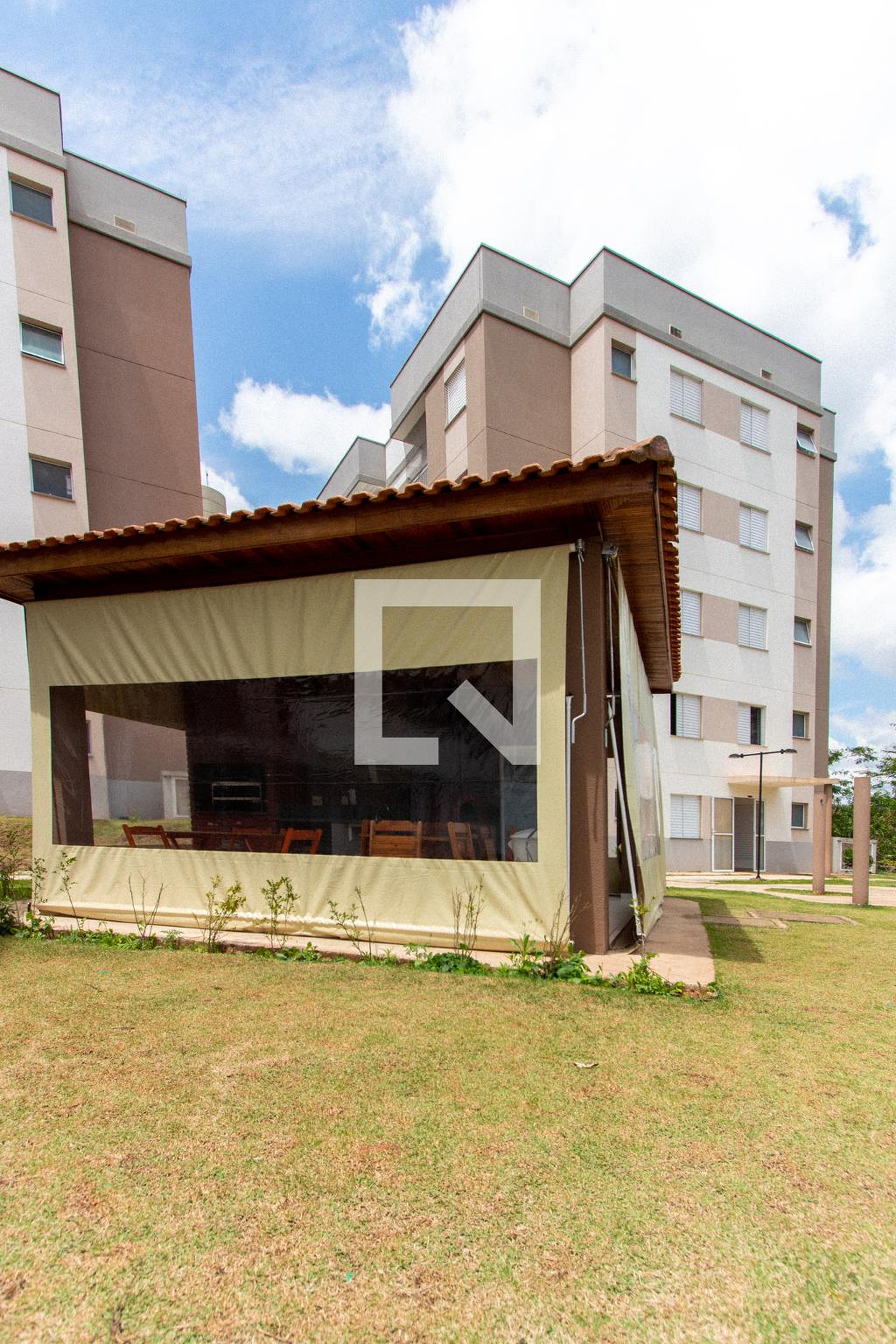 Churrasqueira - Jardim dos Alpes