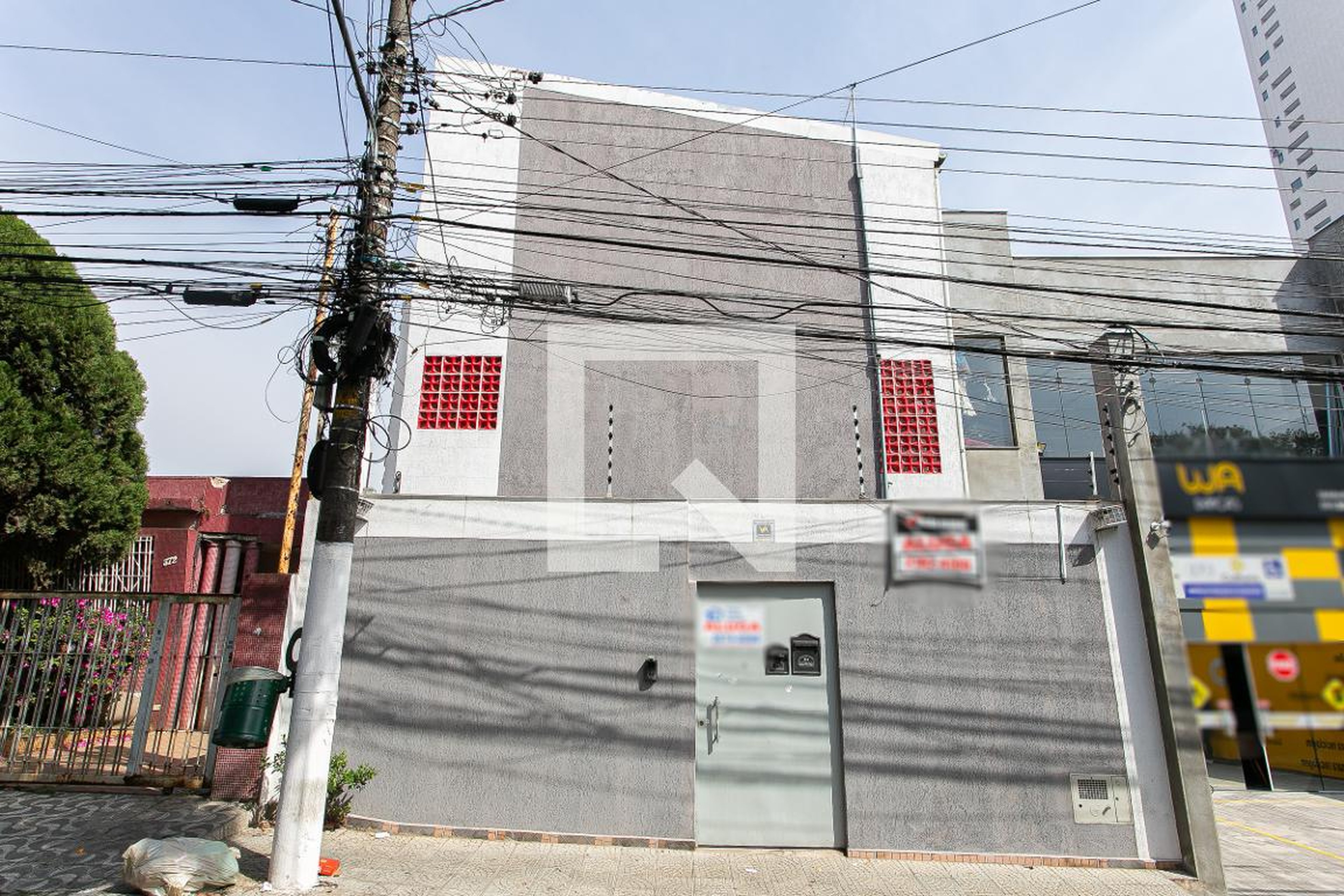 Fachada do Condomínio Condomínio em Rua Jarinu, 364