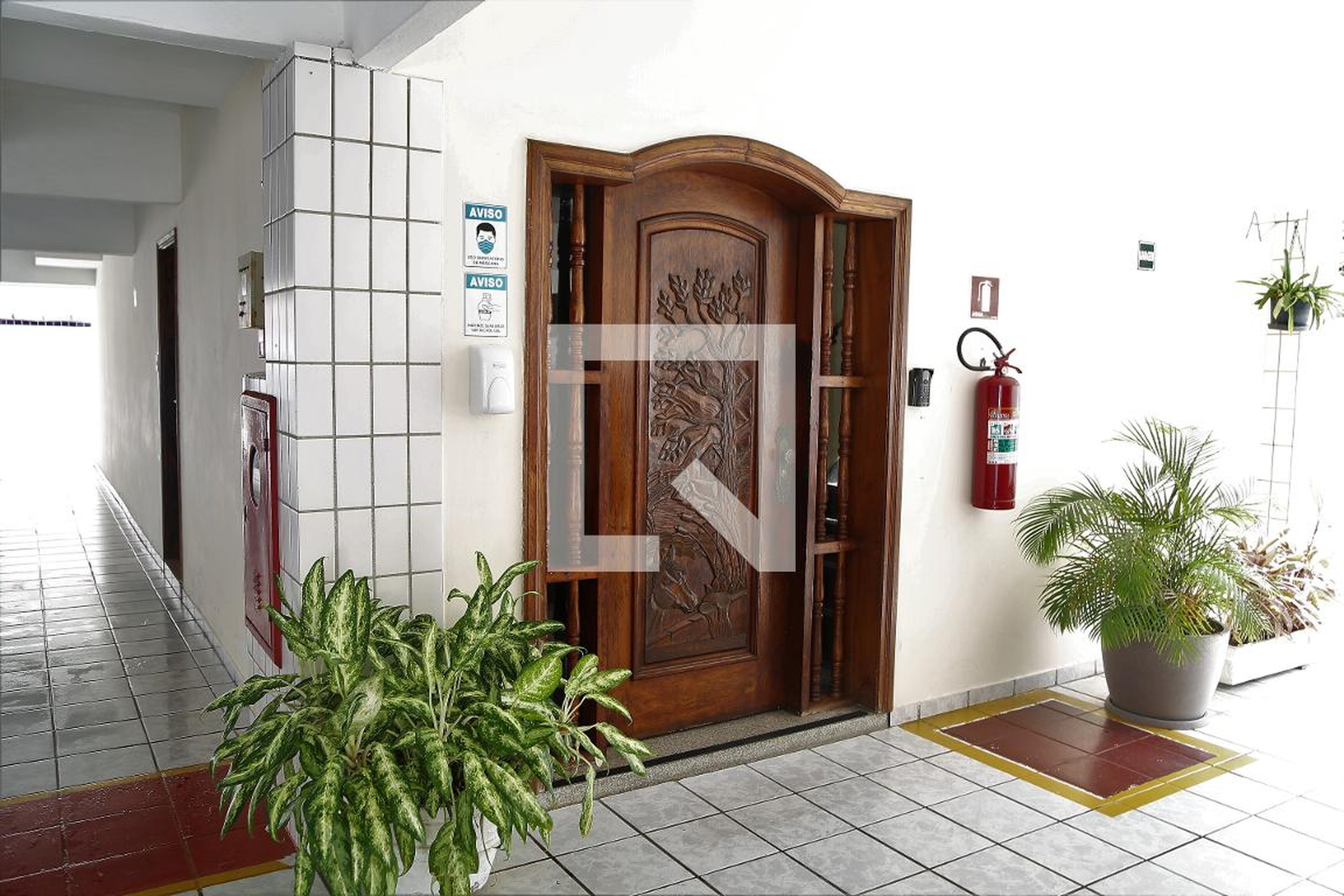 Entrada - Edifício Praia da Rocha