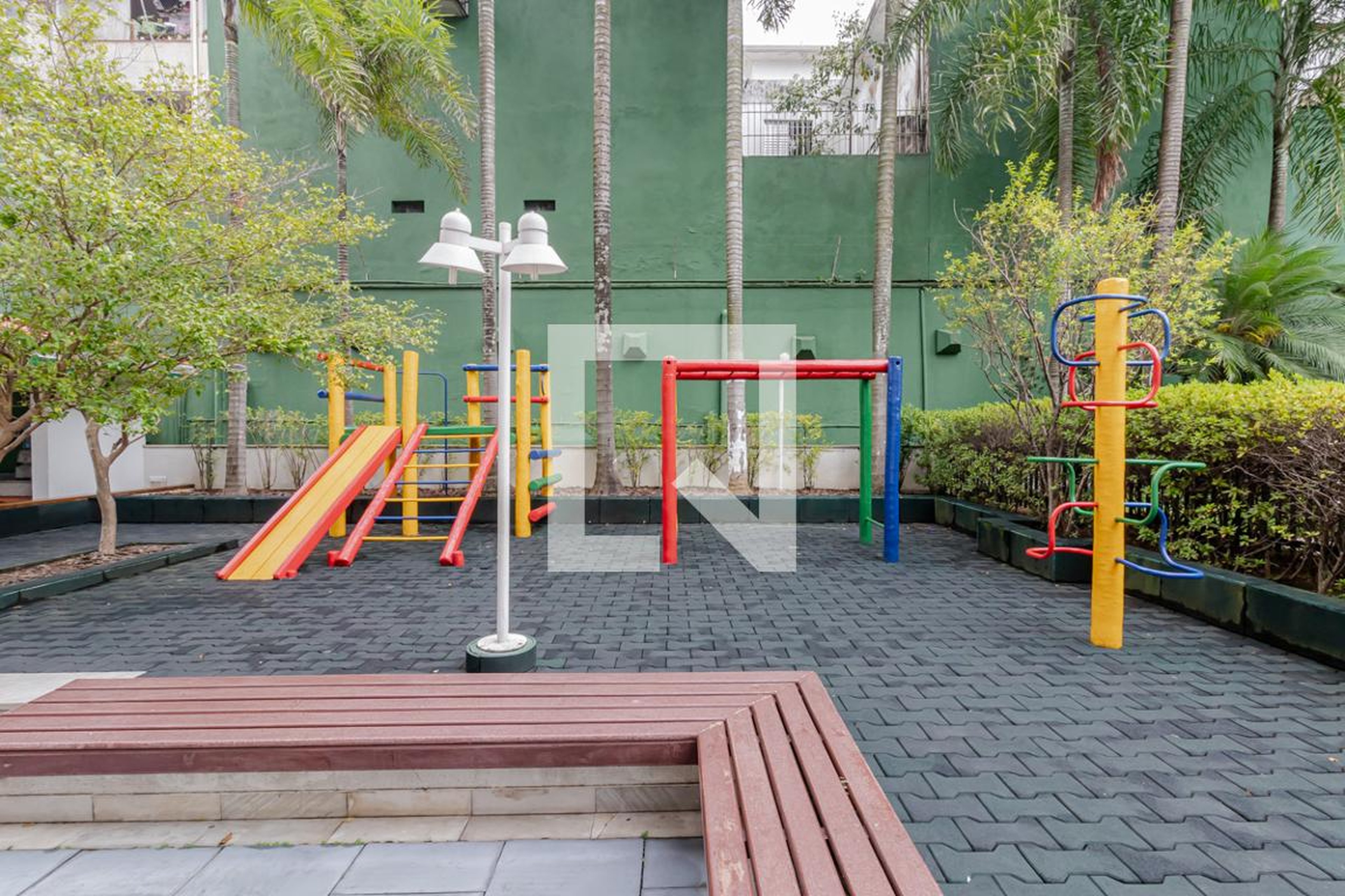 Playground - Spazio Illuminato