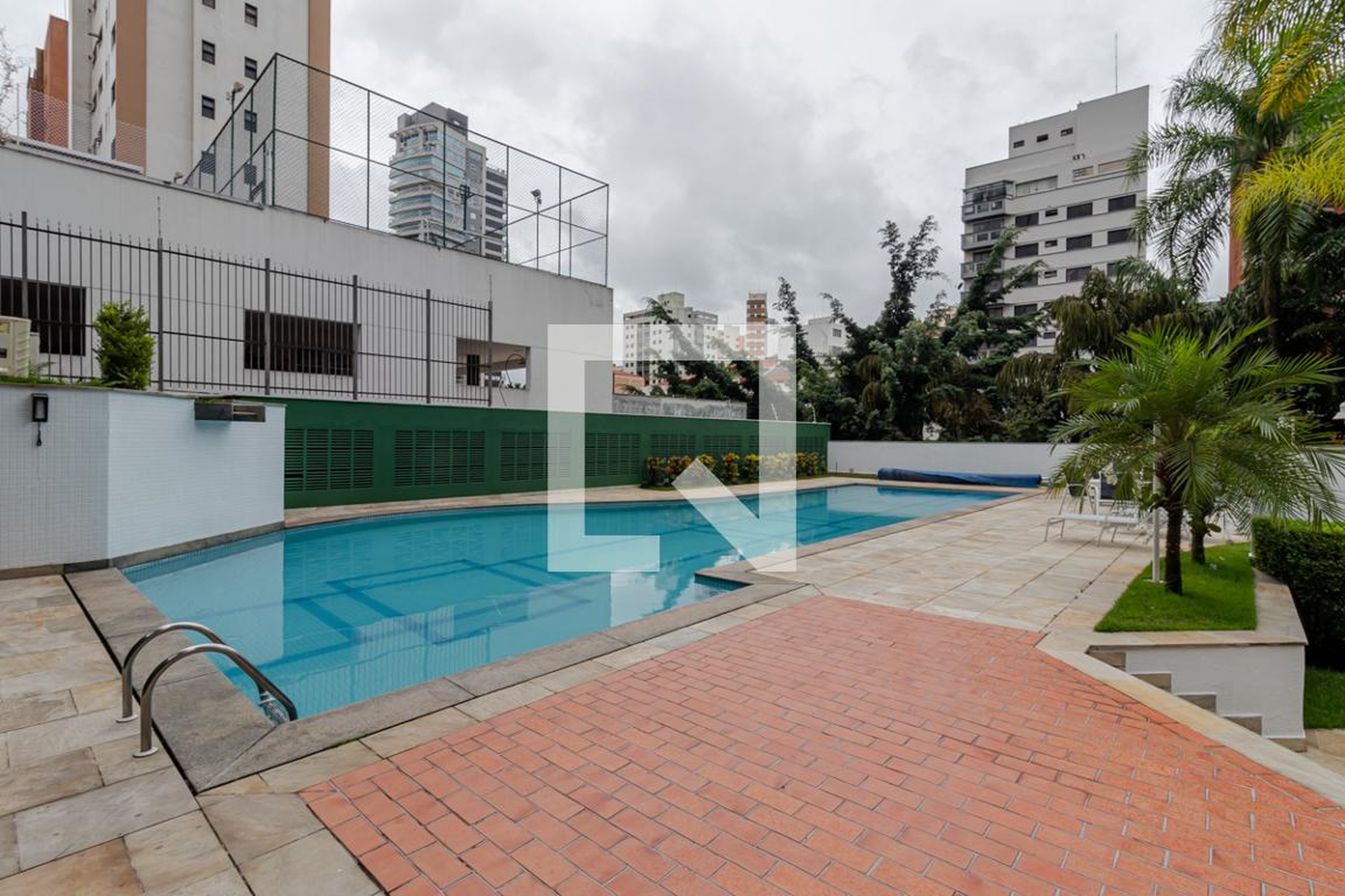 Piscina - Spazio Illuminato