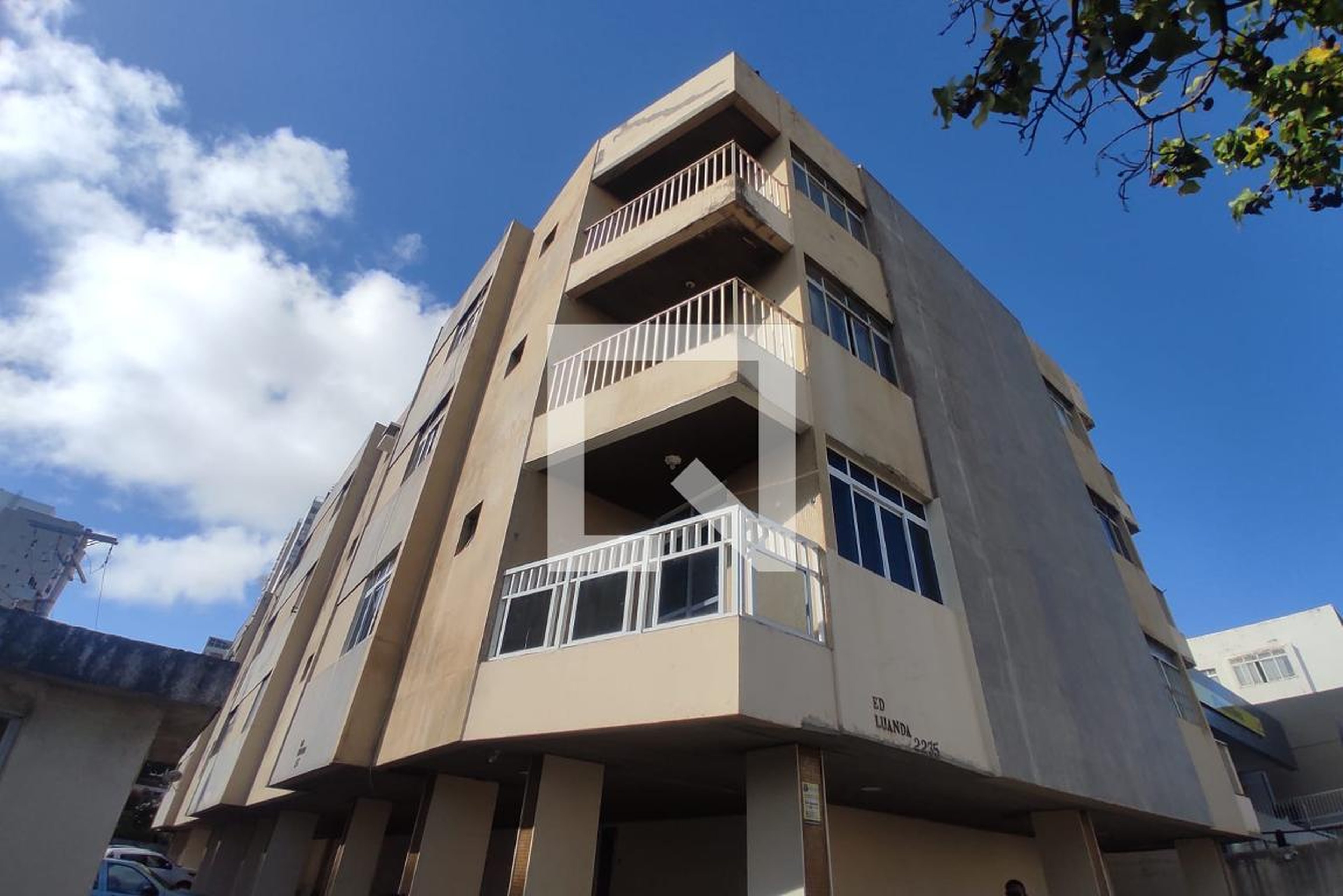 Fachada do Prédio Condomínio Luanda