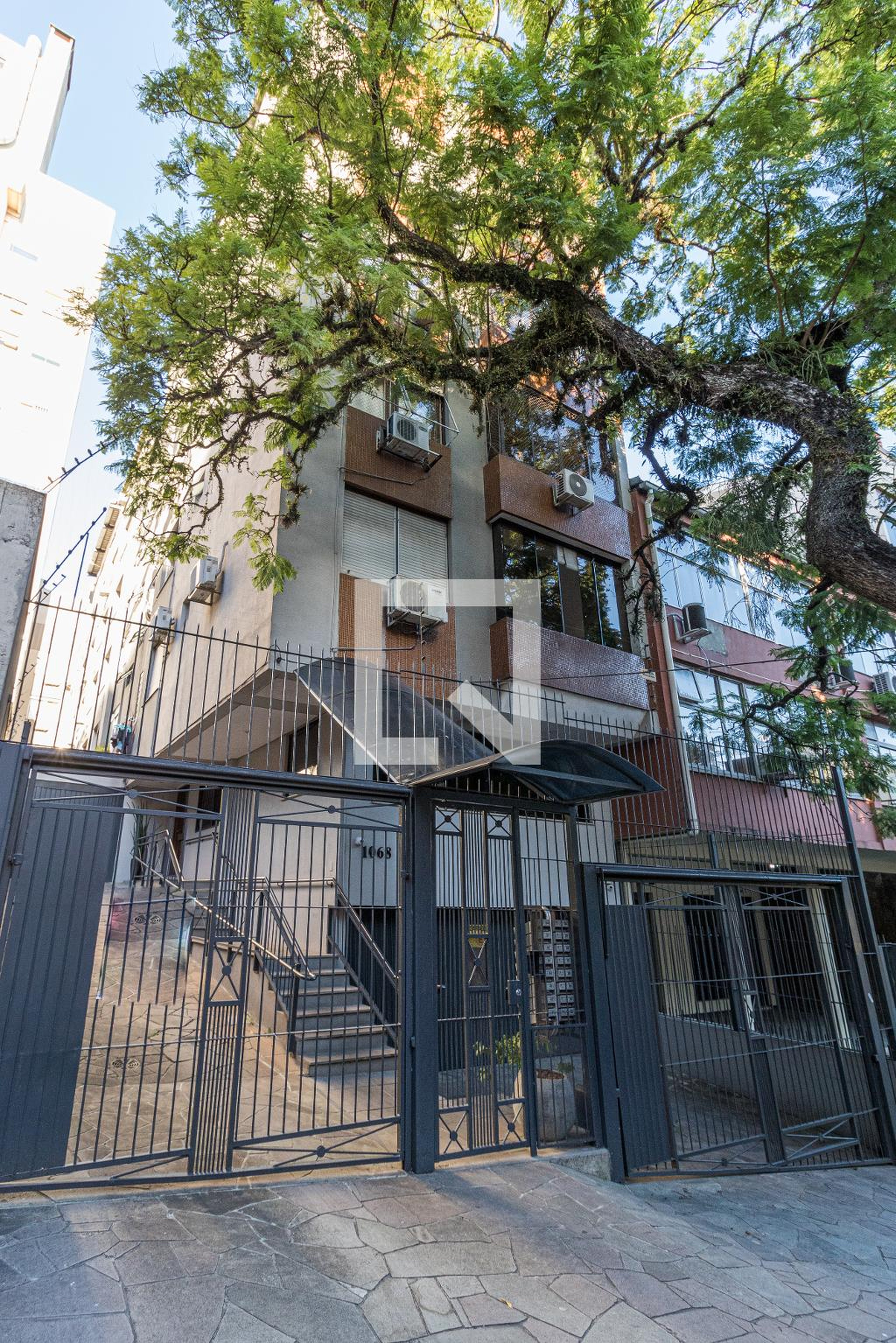 Fachada do Prédio Residencial Garibaldi